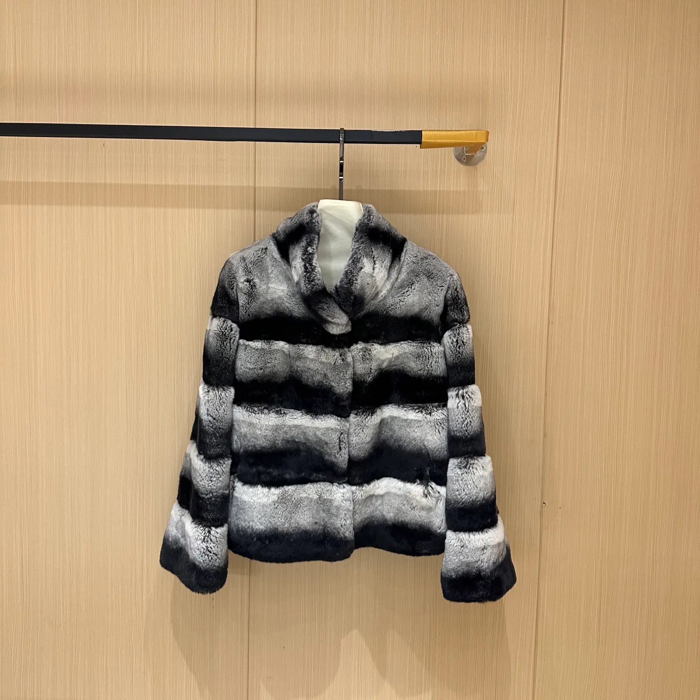 Куртки Женские Christian Dior 535405