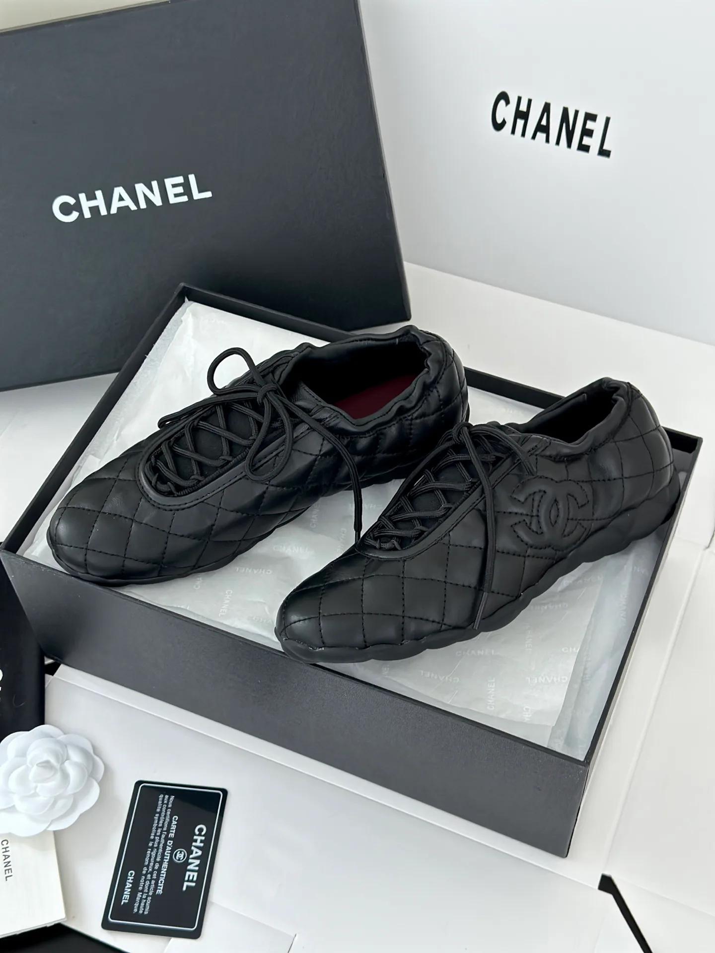 Кроссовки Женские Chanel 18764919