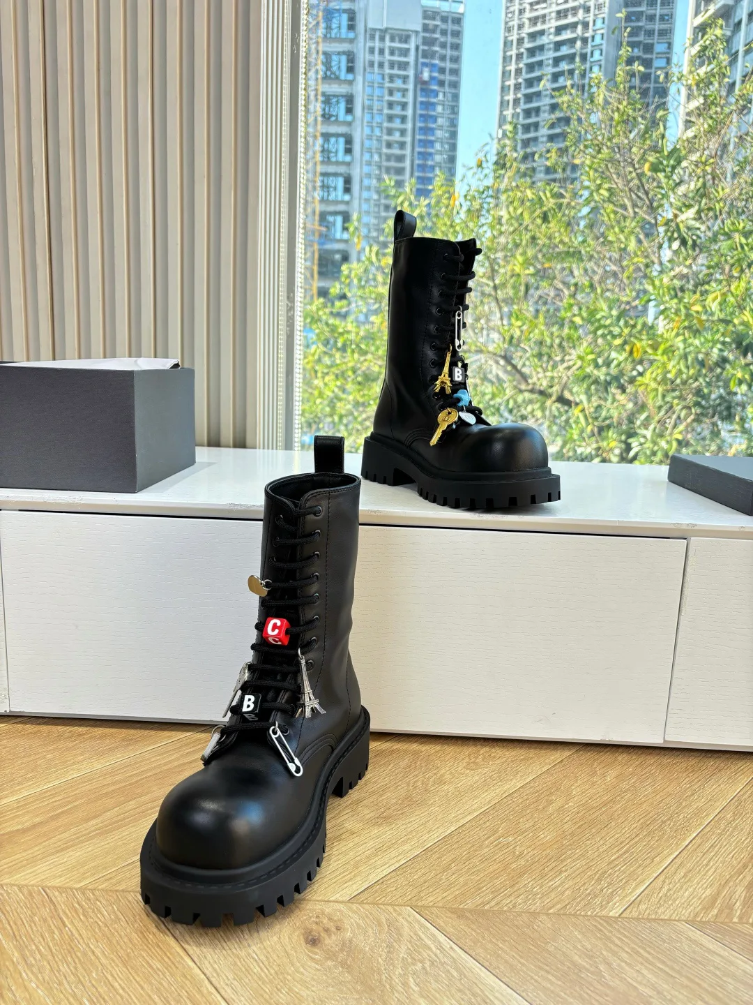 Ботинки Женские Balenciaga 521289