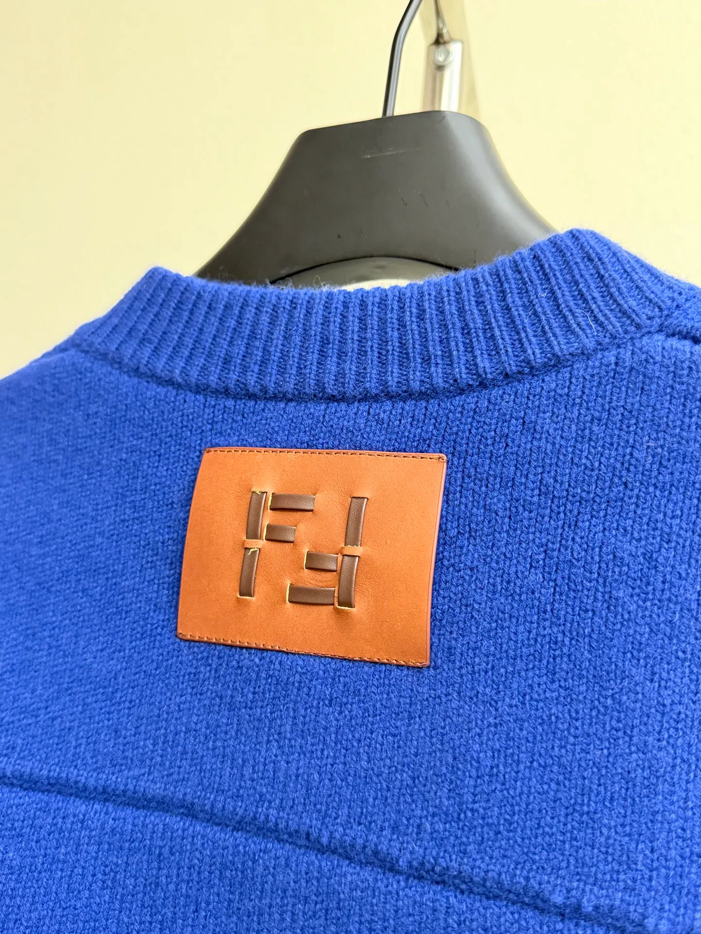 Джемперы И Свитеры Женские Fendi 493123