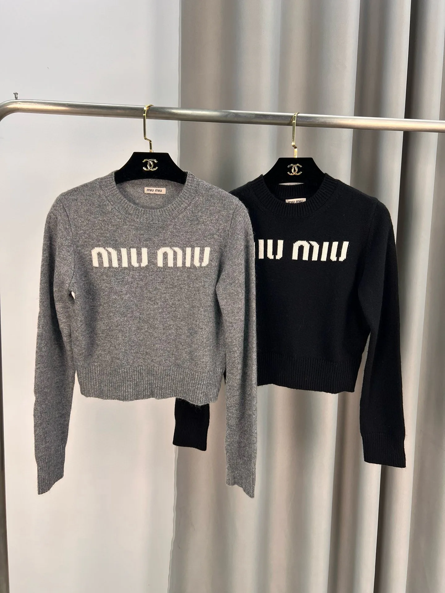Джемперы Женские Miu Miu 428020