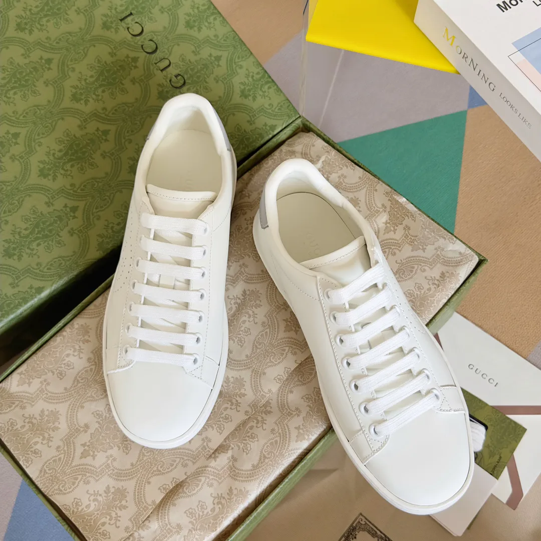 Кроссовки Женские Gucci 17620481