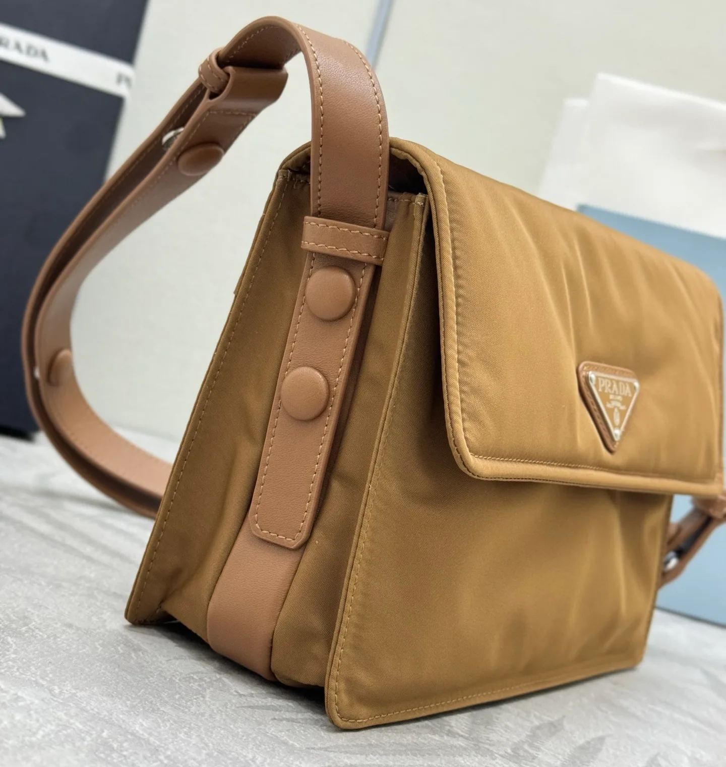 Сумки На Ремне Женские Prada 11682072