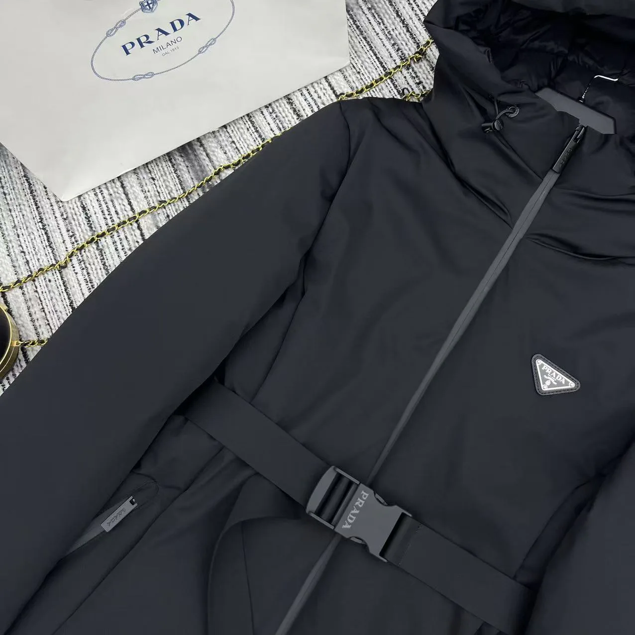 Куртки И Пуховики Женские Prada 19714330