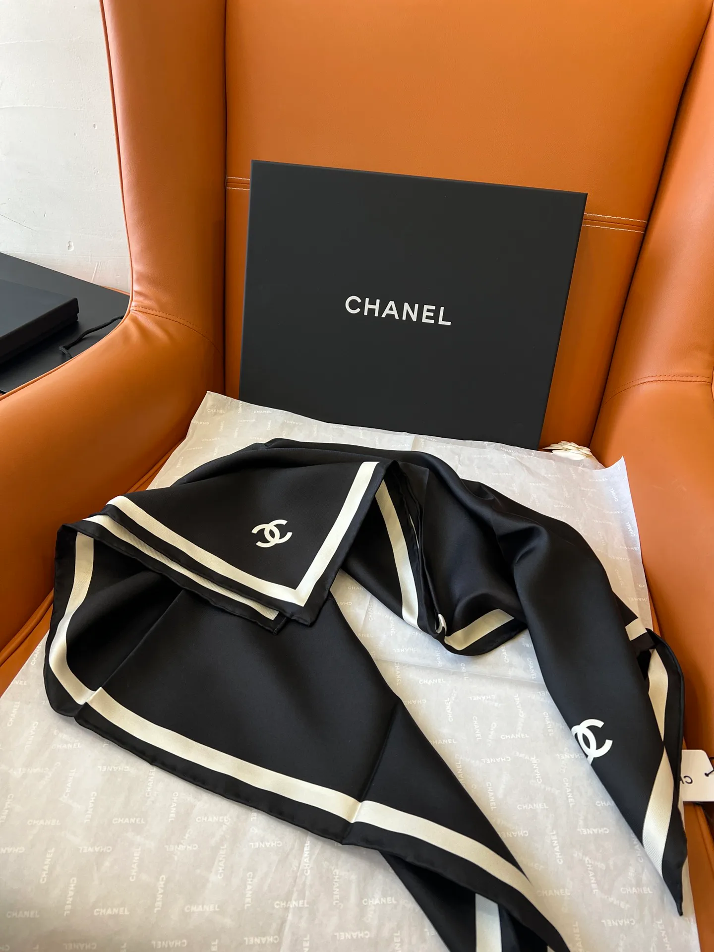 Шарфы Chanel 23919