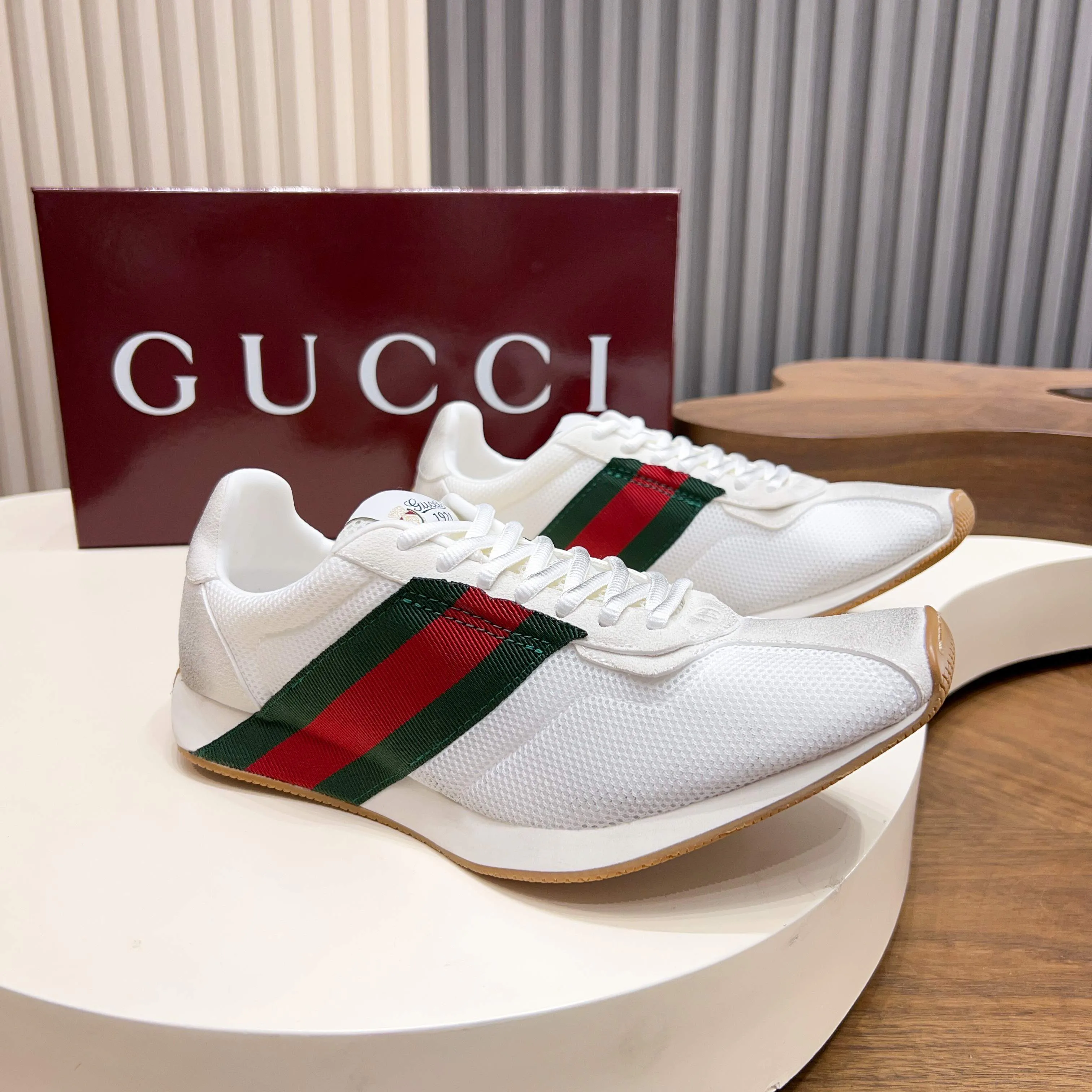 Кроссовки Мужские Gucci 19081262