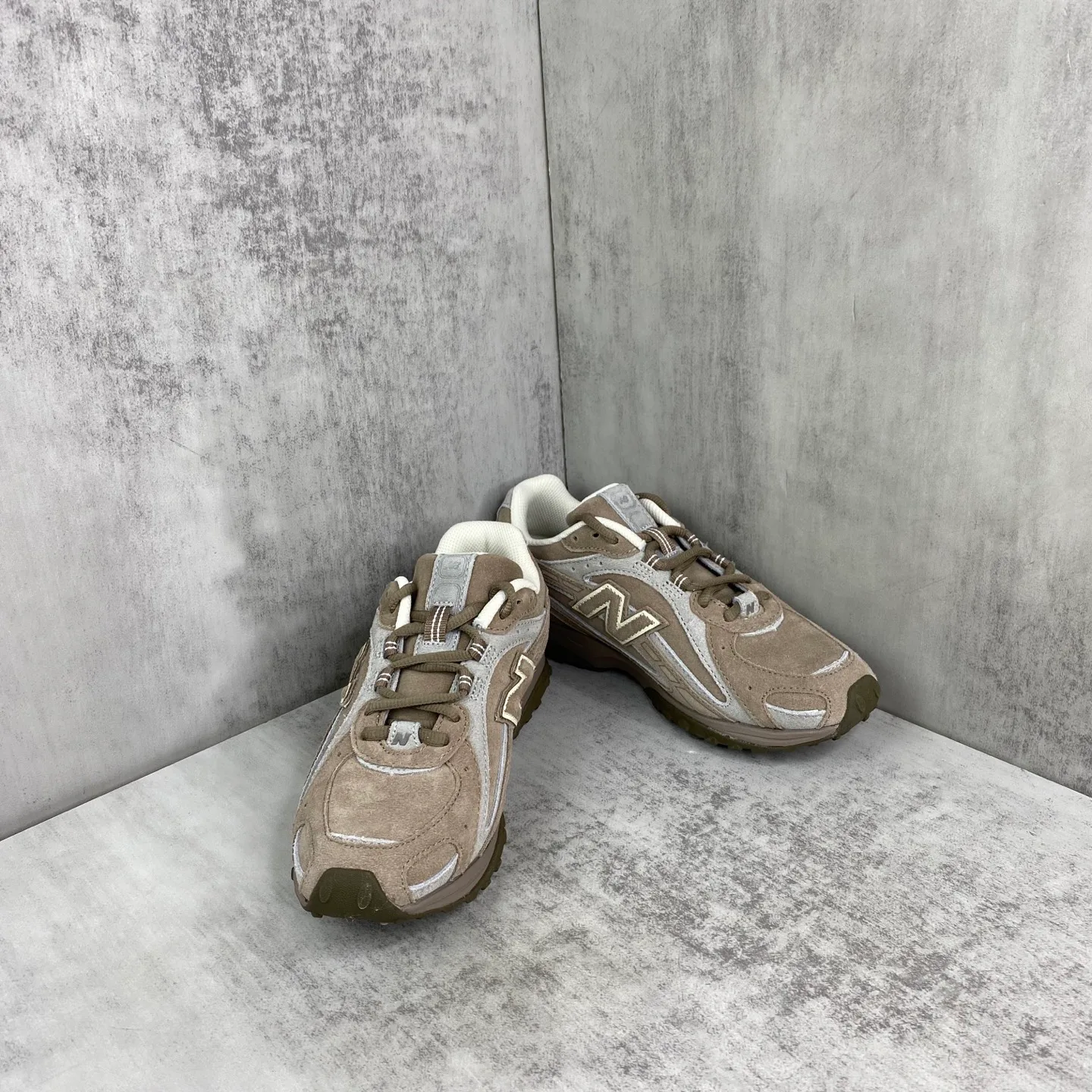 Кроссовки Женские New Balance 17963596