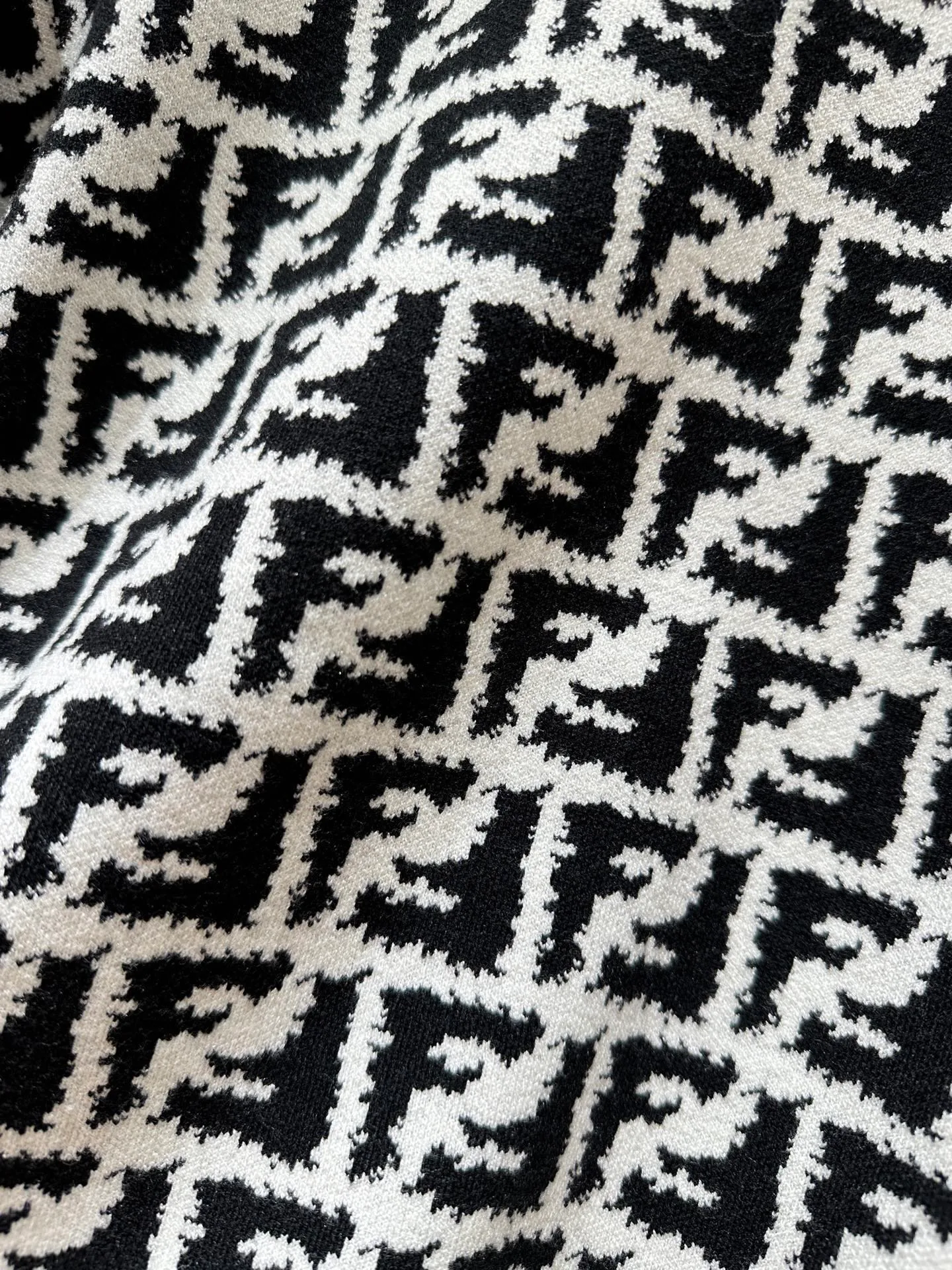 Джемперы И Свитеры Мужские Fendi 928012