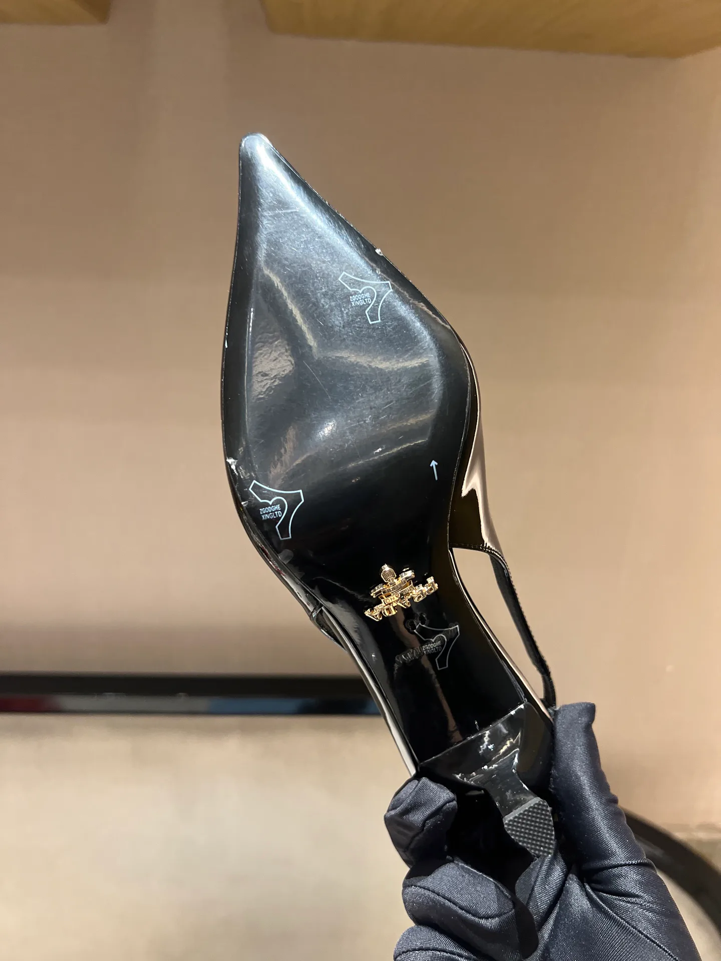 Босоножки Женские Prada 11454554