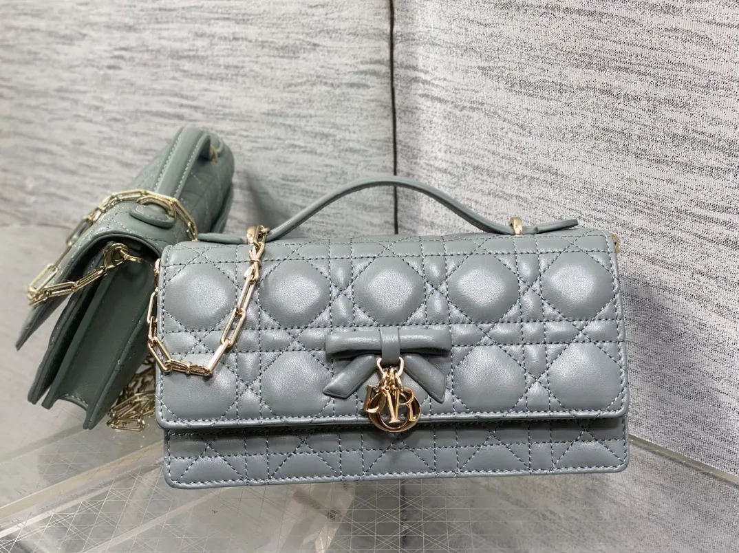 Клатчи Женские Christian Dior 11685204