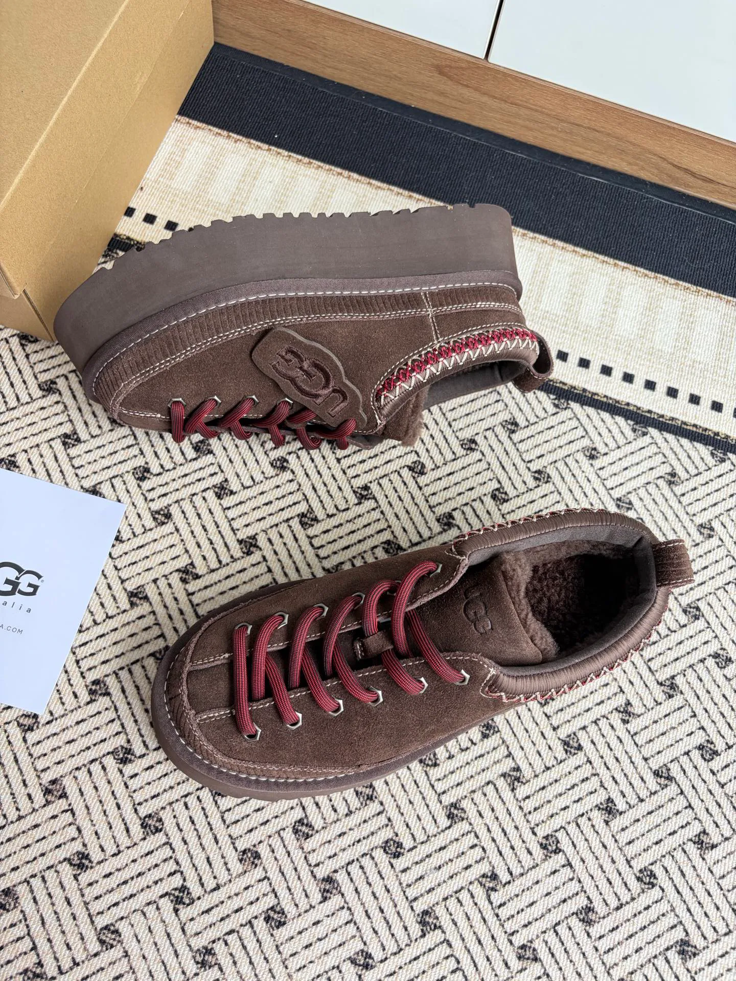 Кроссовки Женские Ugg 19390964