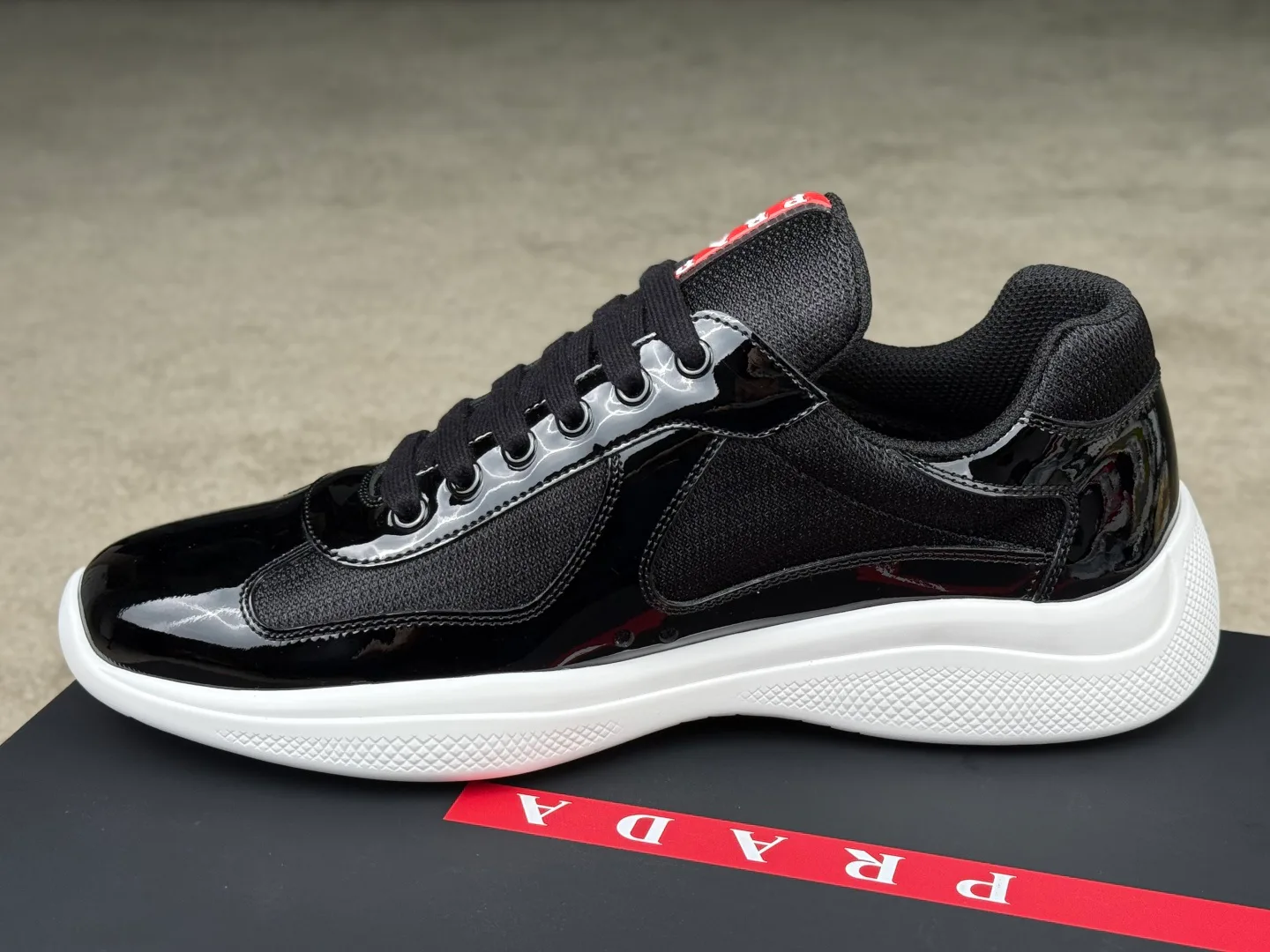 Кроссовки Женские Prada 12730866