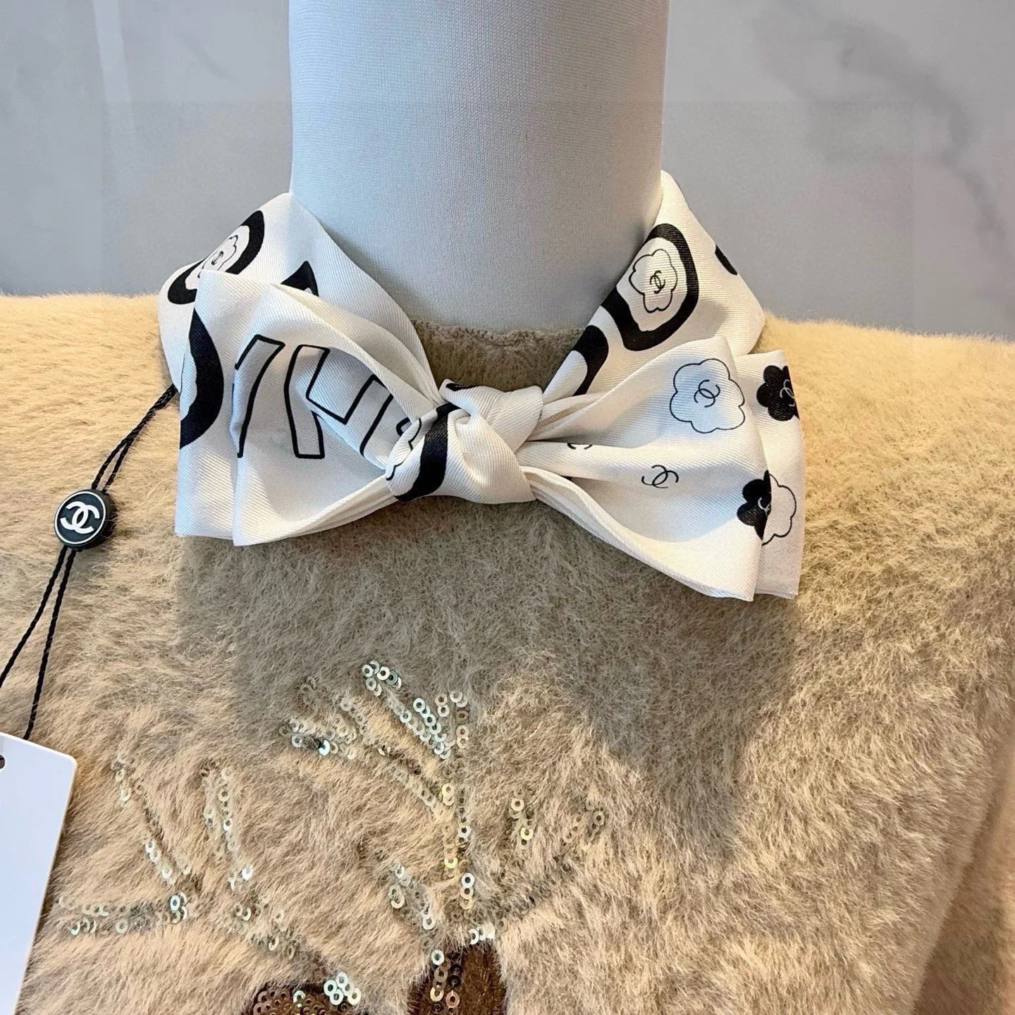 Платки Chanel 11568156