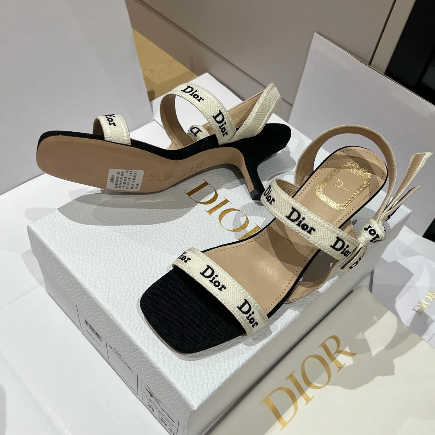 Босоножки Женские Christian Dior 13547407