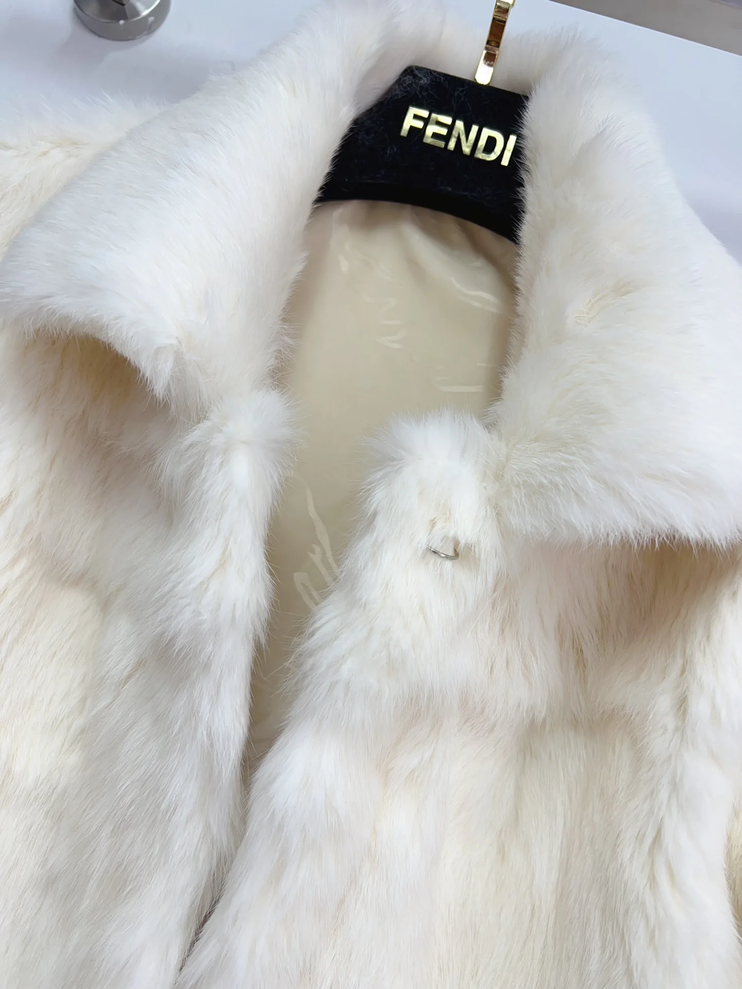 Шубы Женские Fendi 1748855