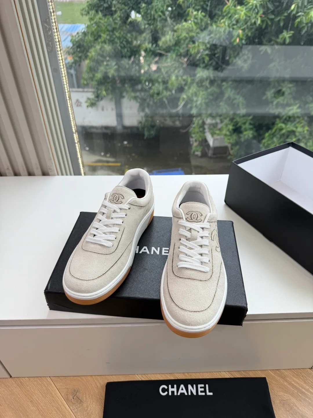 Кроссовки Женские Chanel 17940693