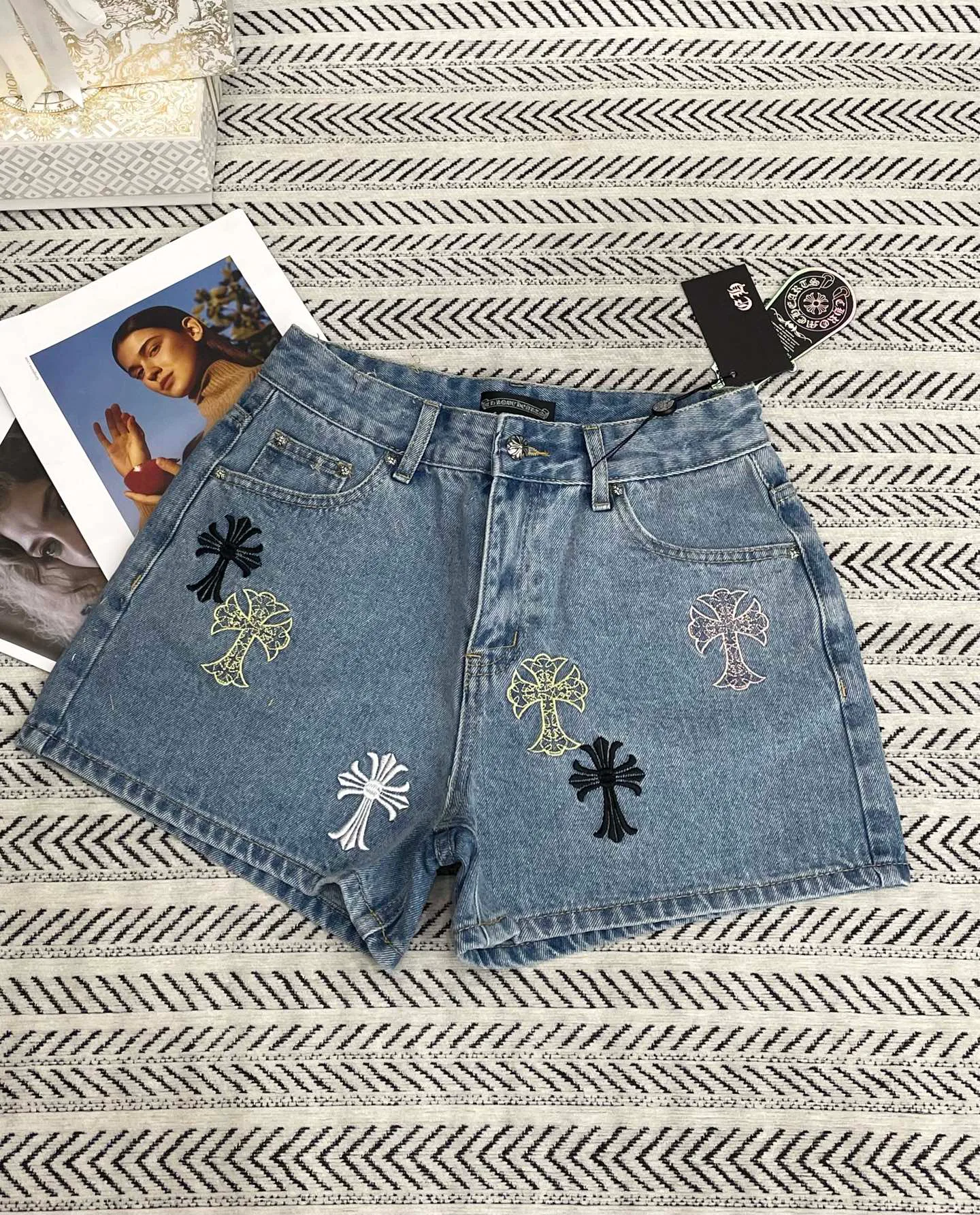 Шорты Женские Chrome Hearts 11763866