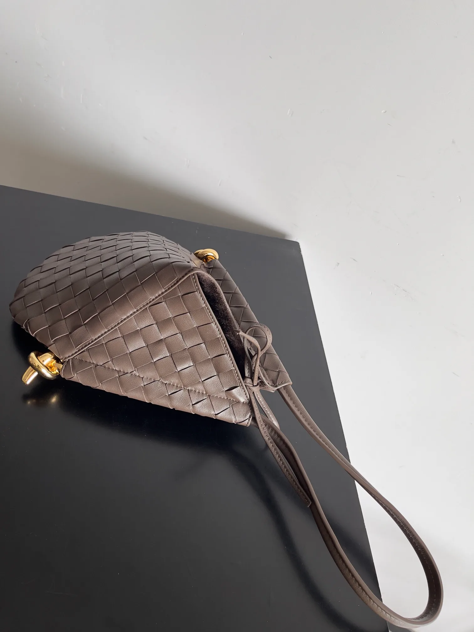 Классические Сумки Женские Bottega Veneta 11555529