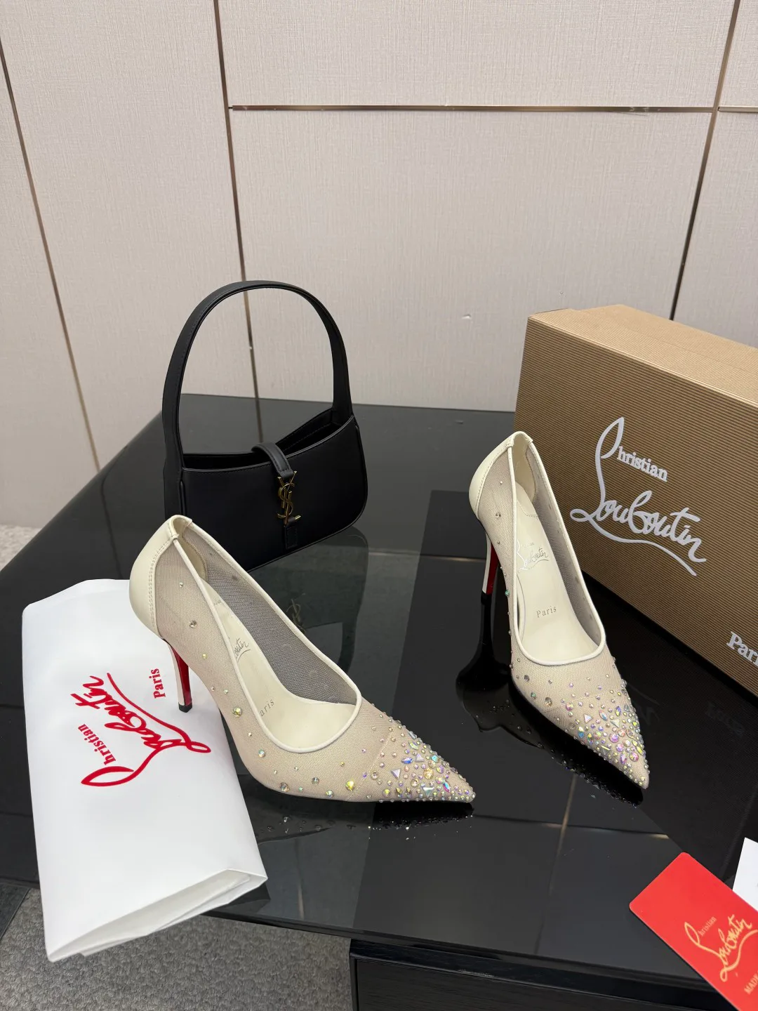 Босоножки Женские Christian Louboutin 1874632