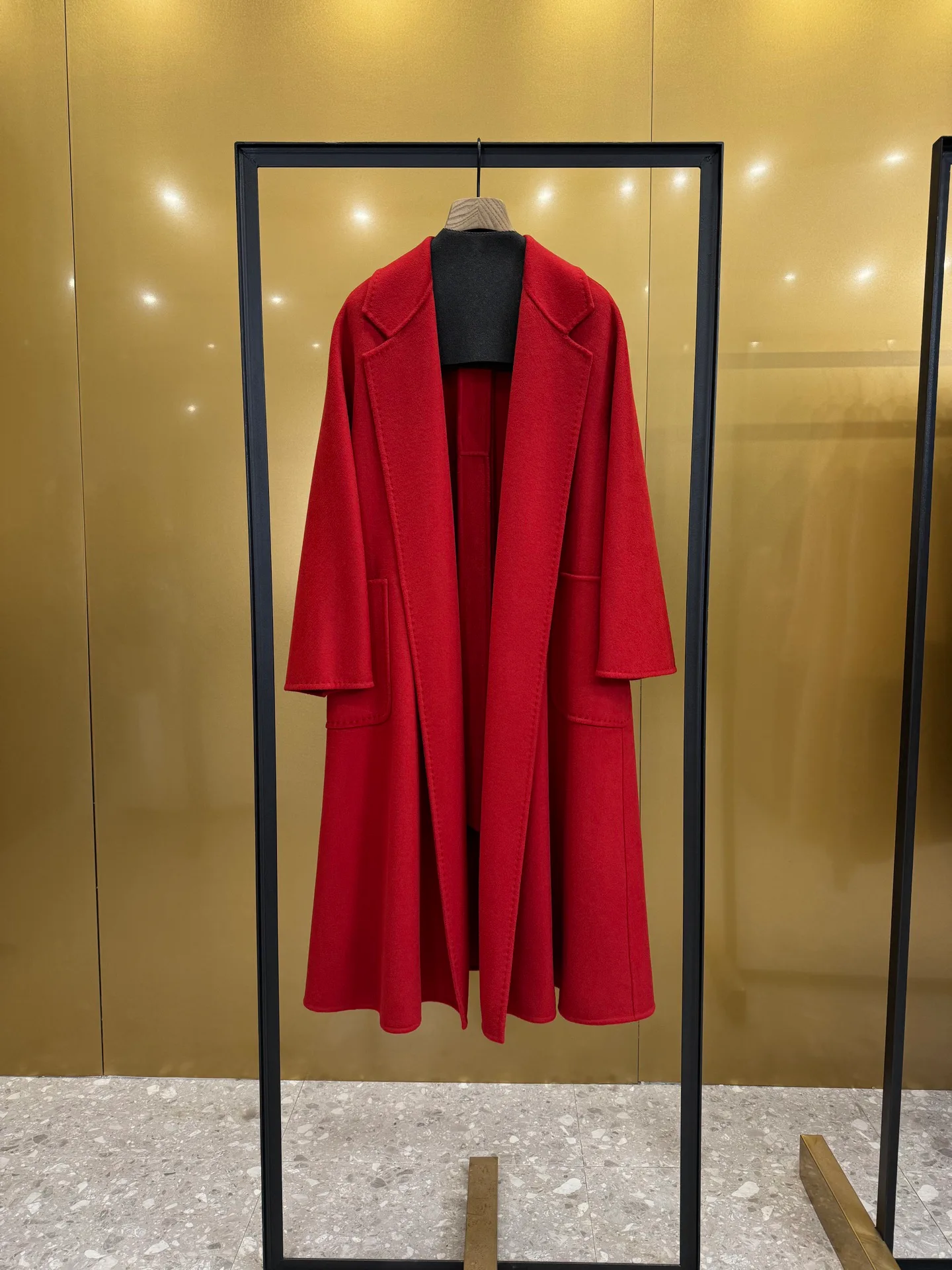 Пальто Женские Max Mara 651030