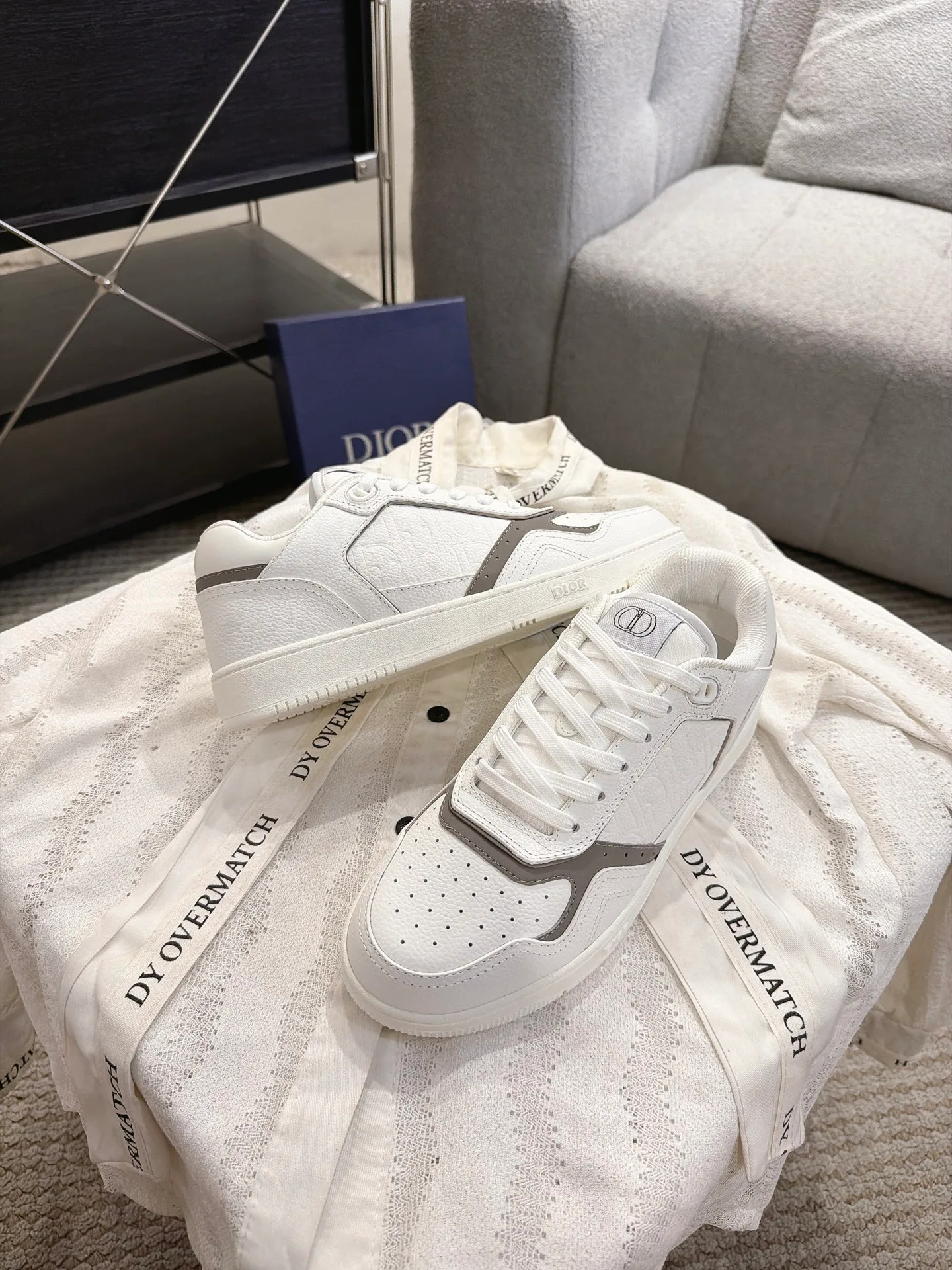 Кроссовки Женские Christian Dior 18233128