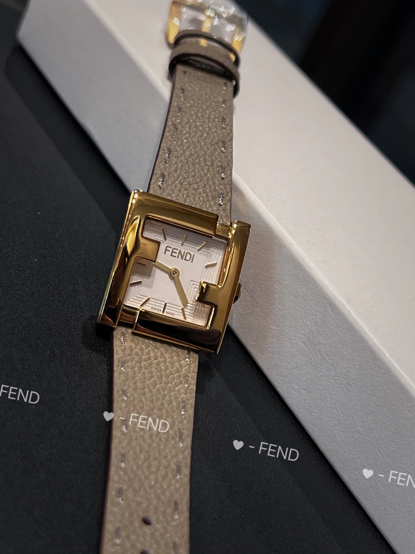 Часы Женские Fendi 1034163