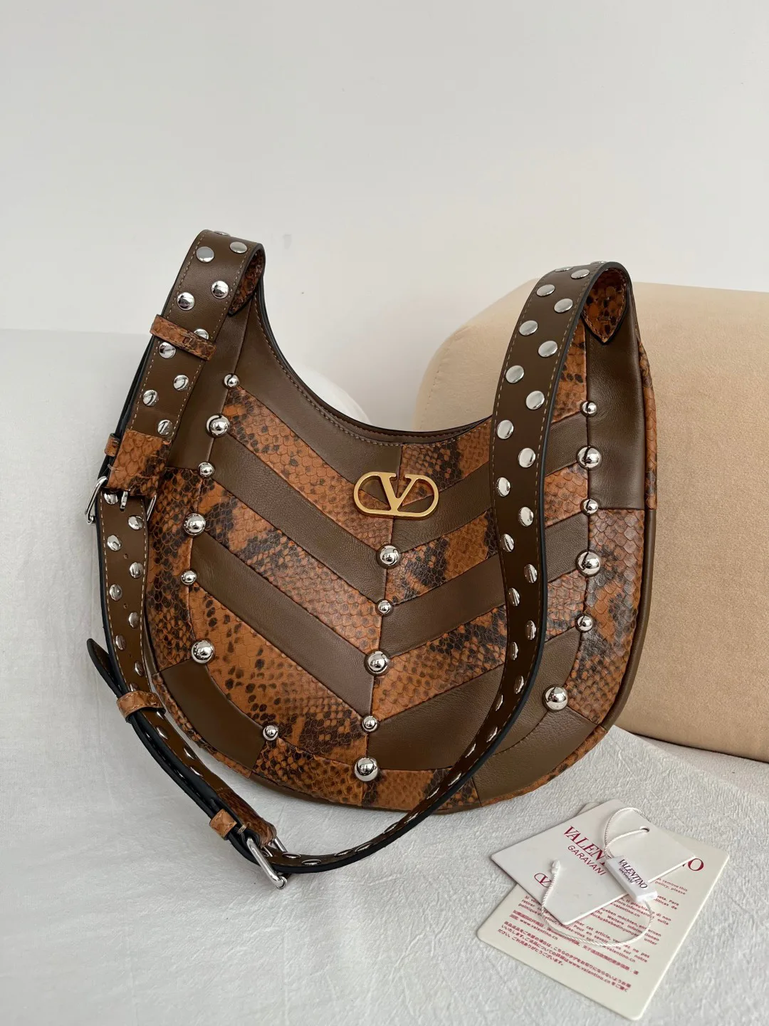 Сумки На Ремне Женские Valentino 870051