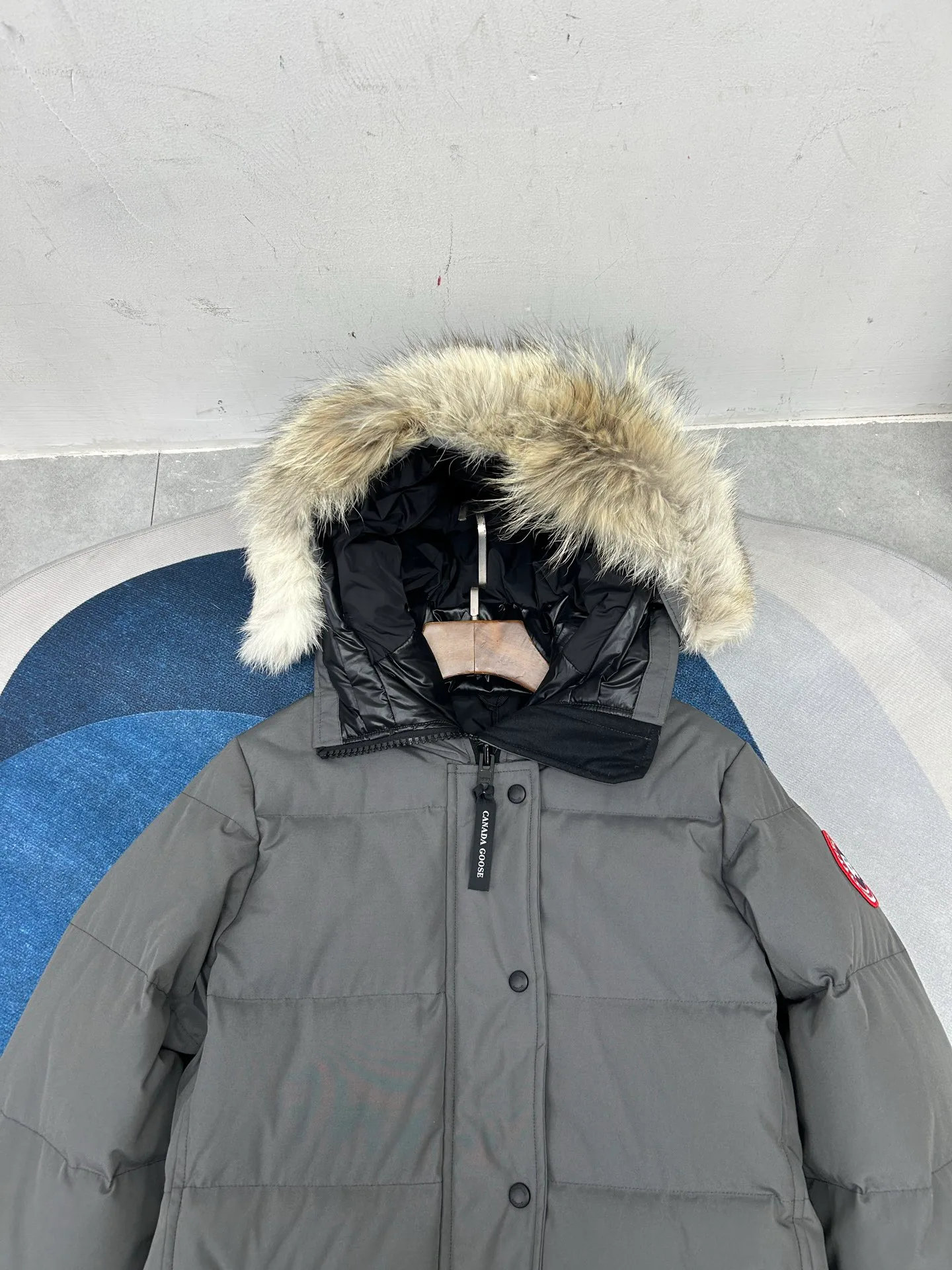 Куртки И Пуховики Женские Canada Goose 18188605