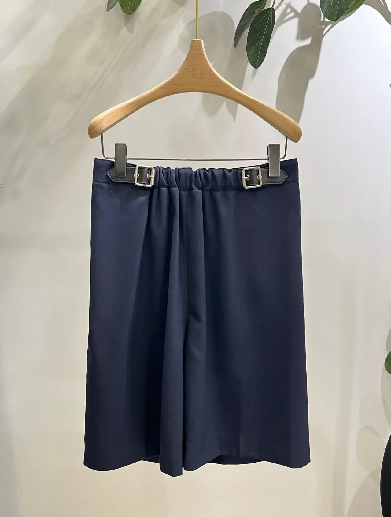 Шорты Женские Loewe 10690795