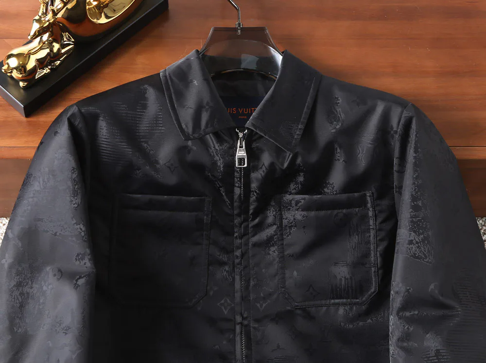 Куртки И Пуховики Мужские Louis Vuitton 3800645