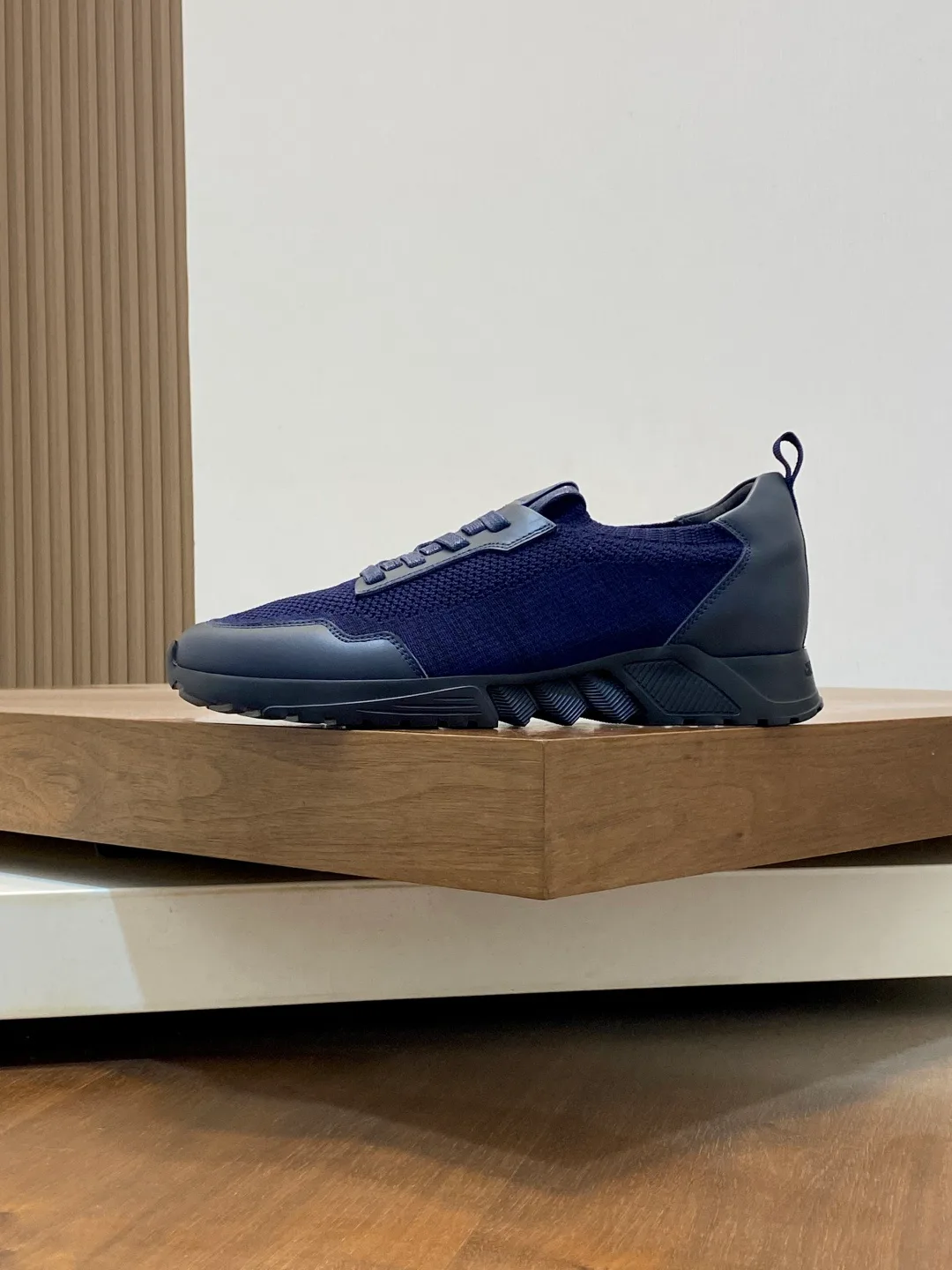 Кроссовки Мужские Armani 11651022