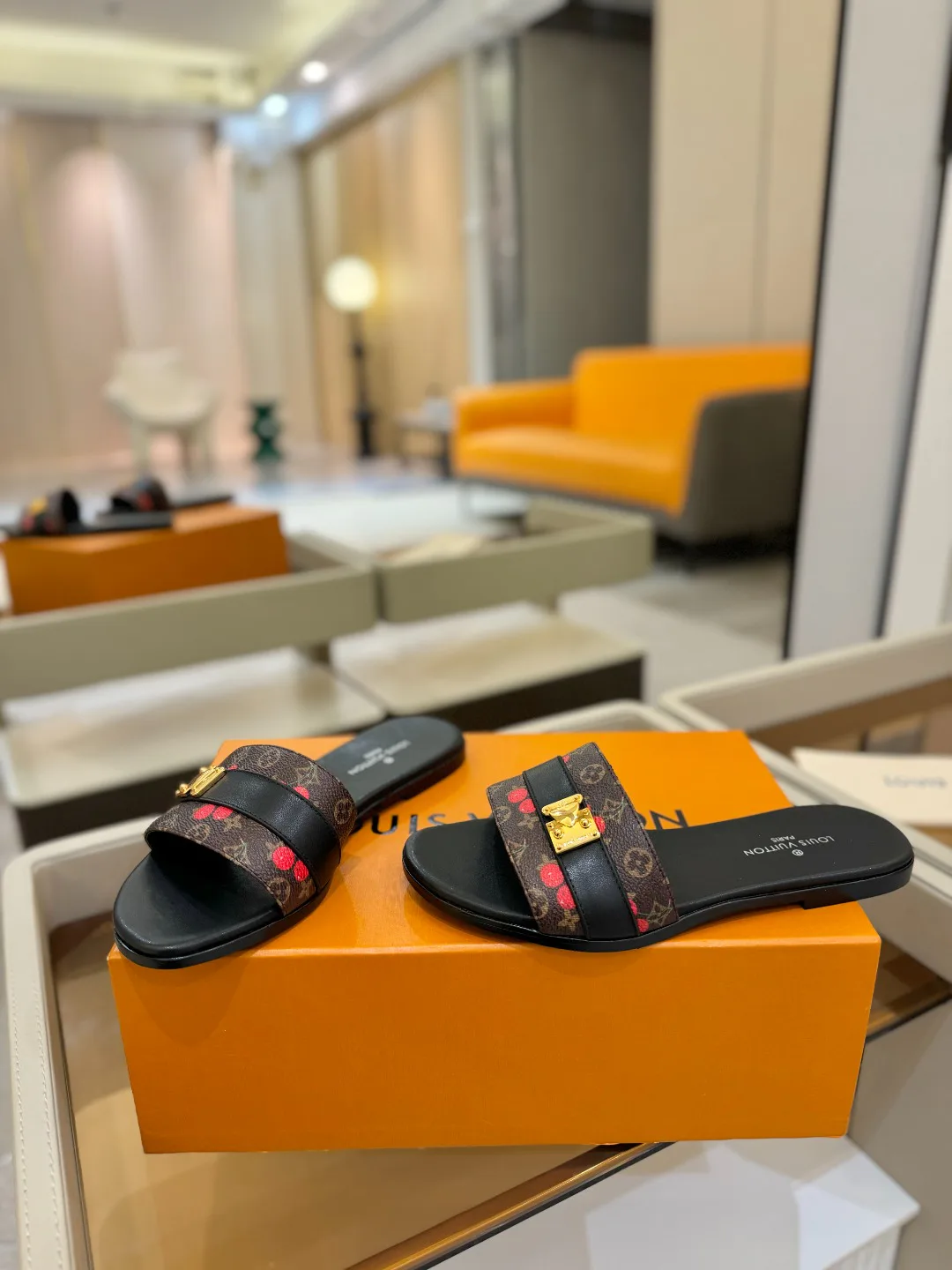 Сандалии Женские Louis Vuitton 9865334