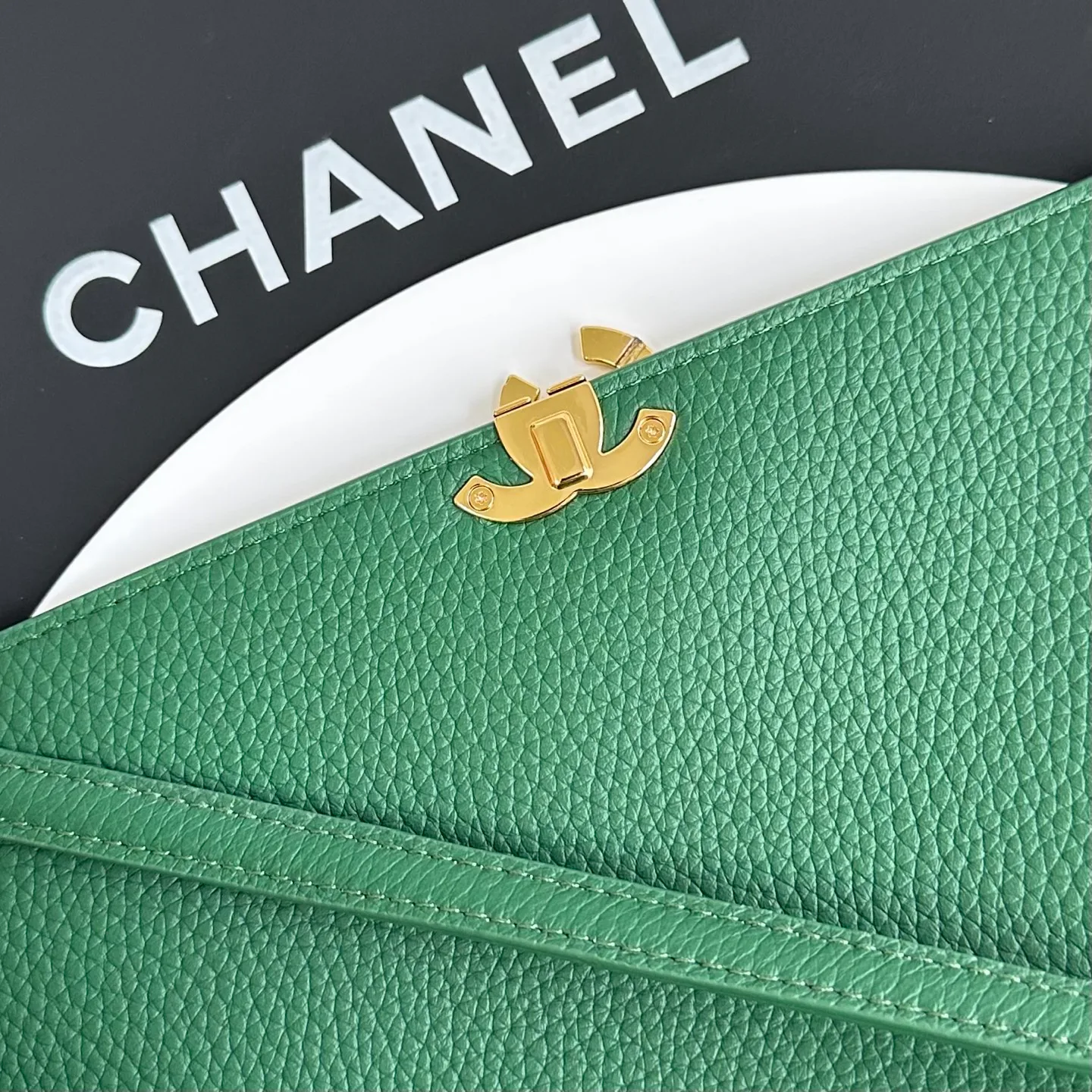 Классические Сумки Женские Chanel 18058452