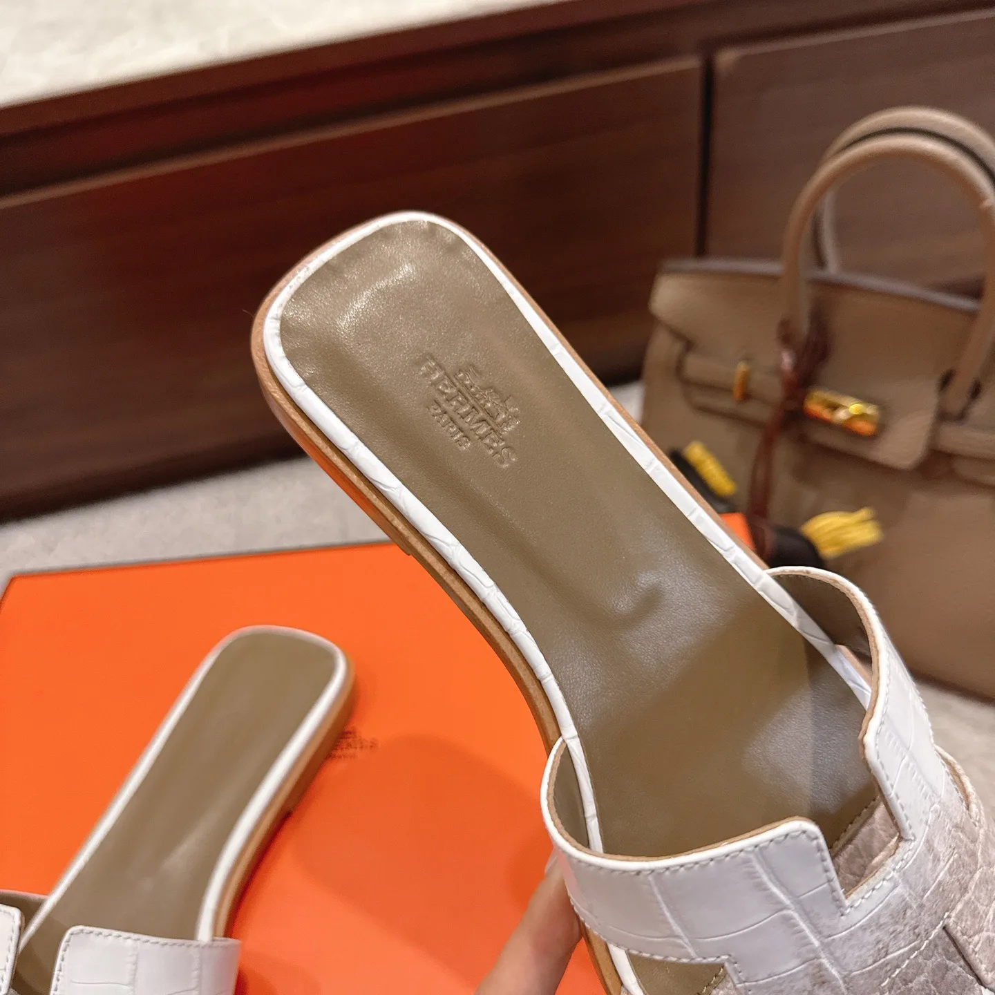 Шлепанцы Женские Hermes 17480668
