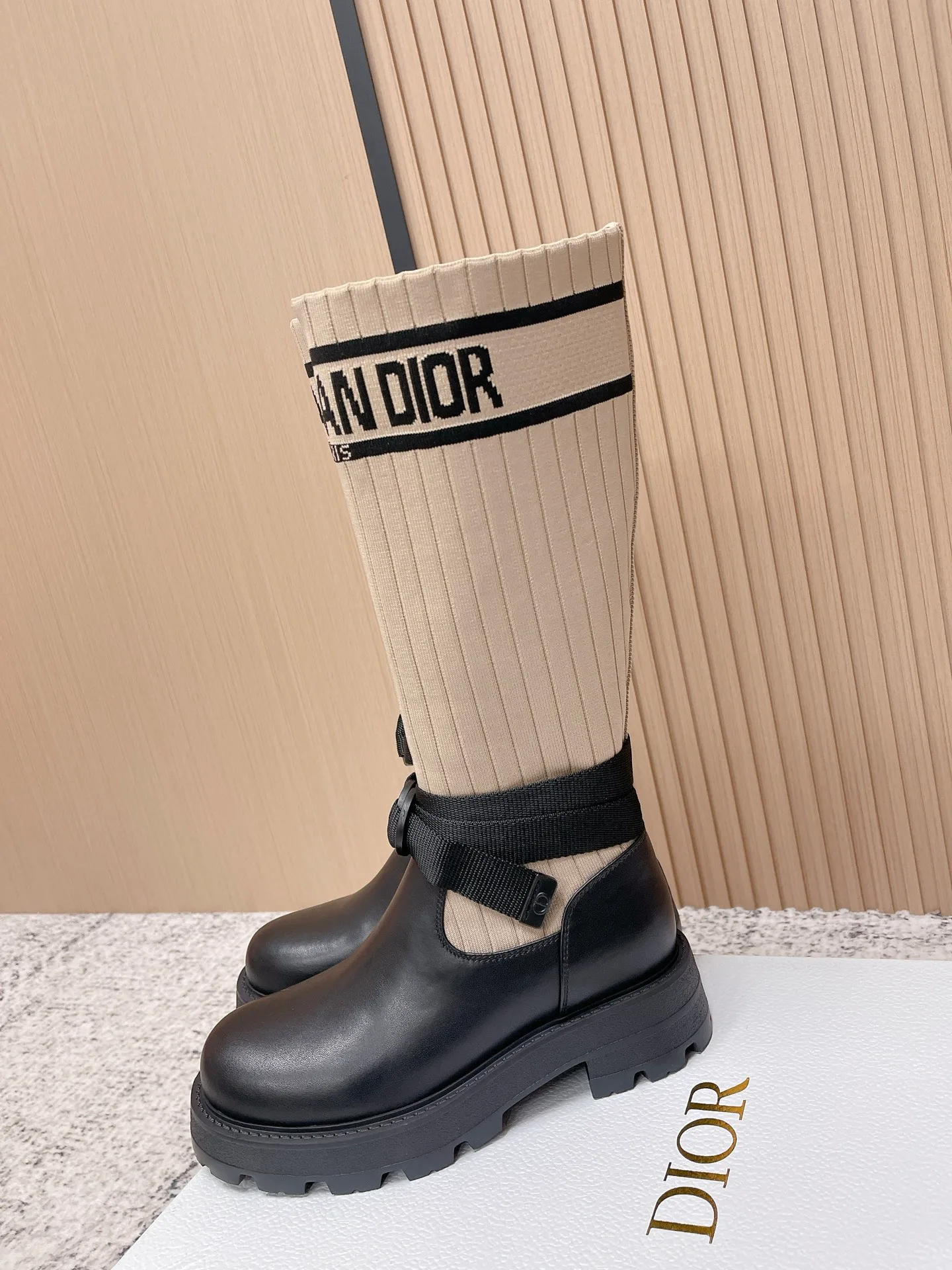 Сапоги Женские Christian Dior 569480