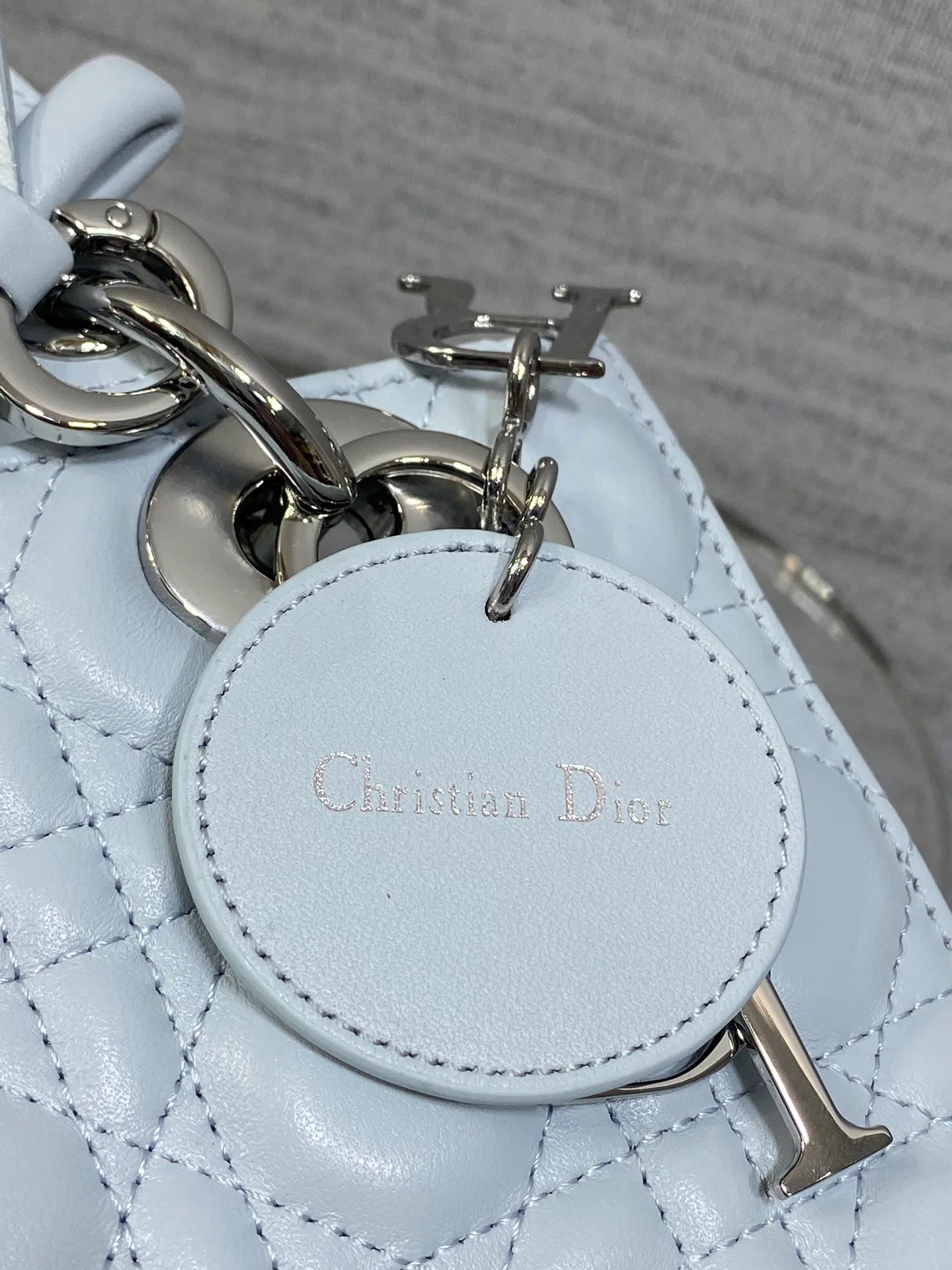 Классические Сумки Женские Christian Dior 13227178