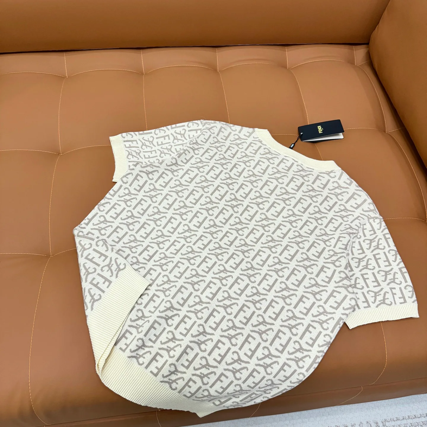 Футболки Женские Fendi 1163045