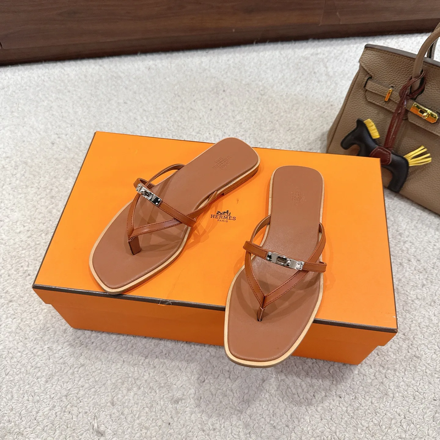 Шлепанцы Женские Hermes 914313