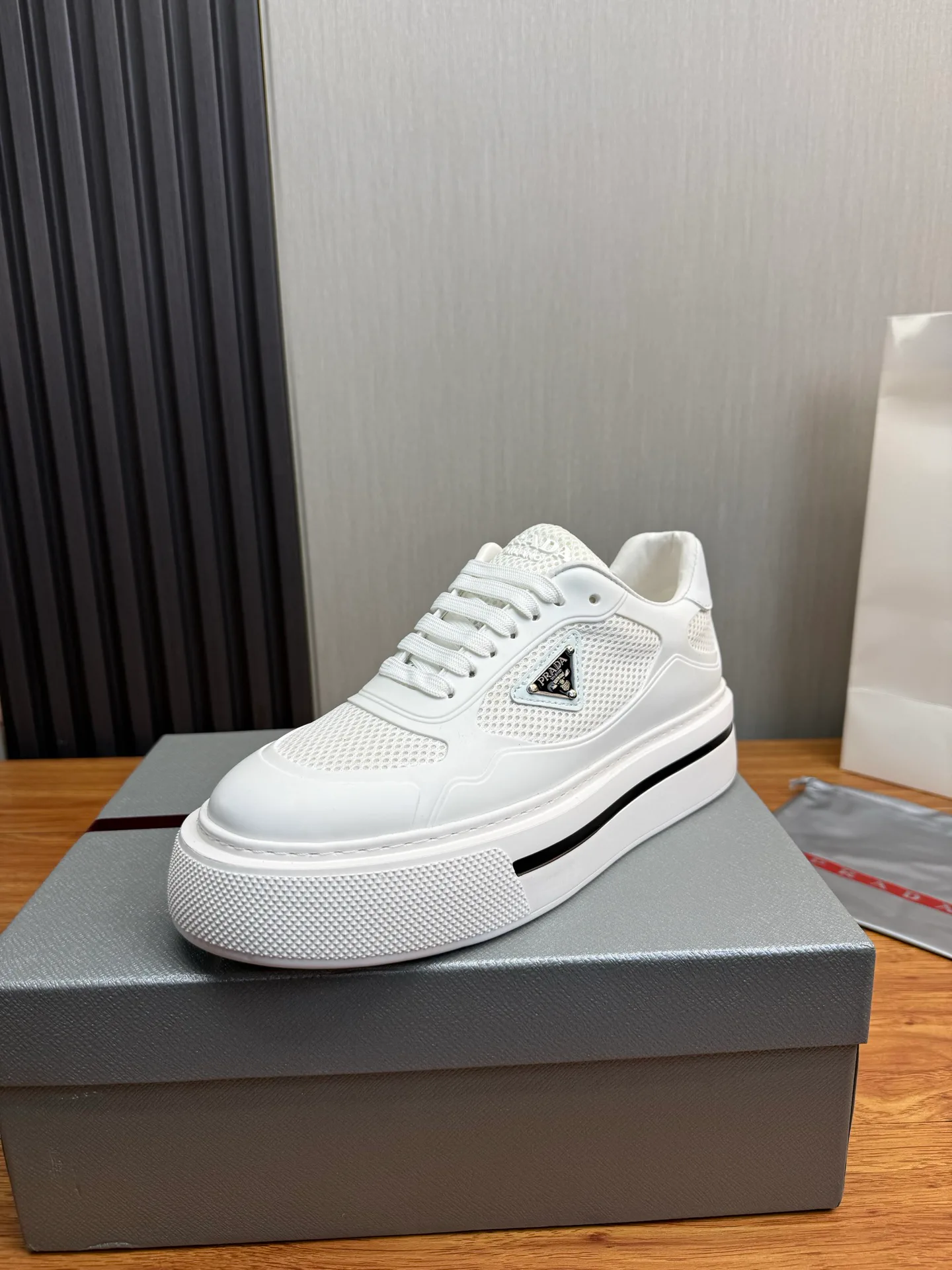 Лоферы И Туфли Мужские Prada 13537383