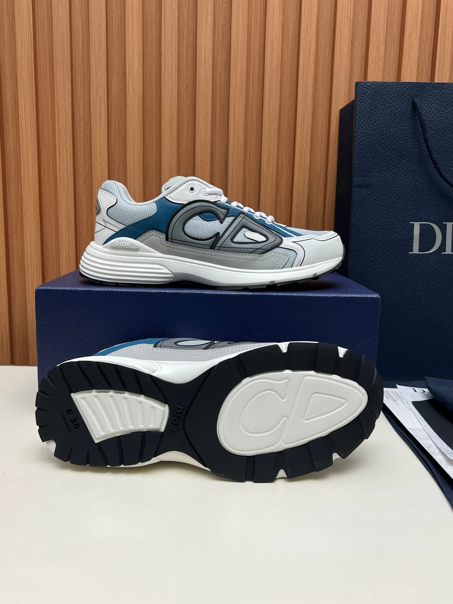 Кроссовки Женские Christian Dior 13406945