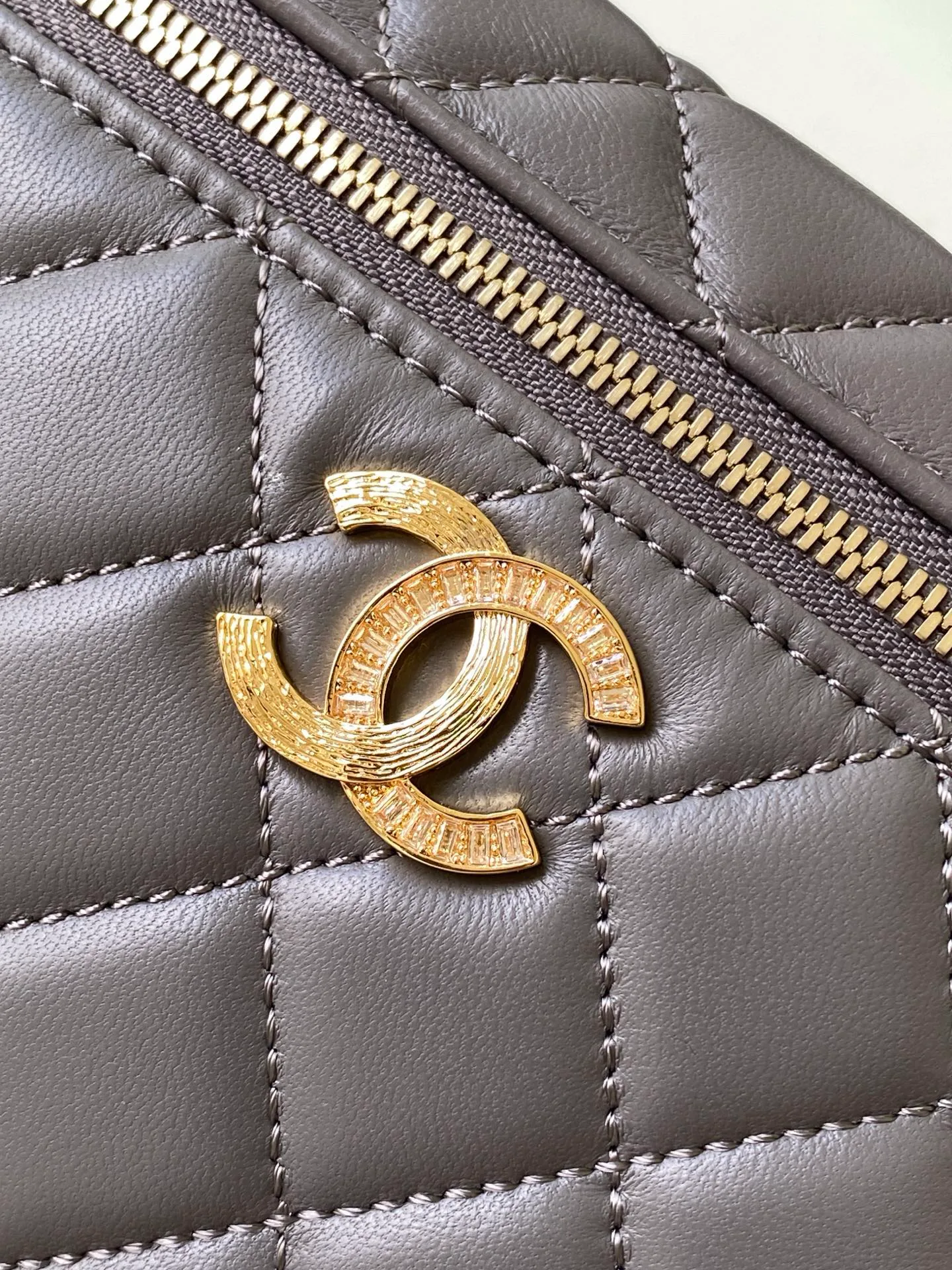 Классические Сумки Женские Chanel 10214691