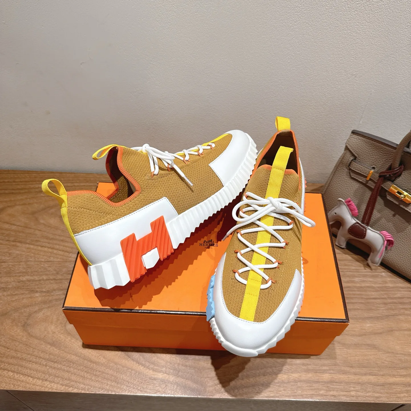 Кроссовки Женские Hermes 4852681