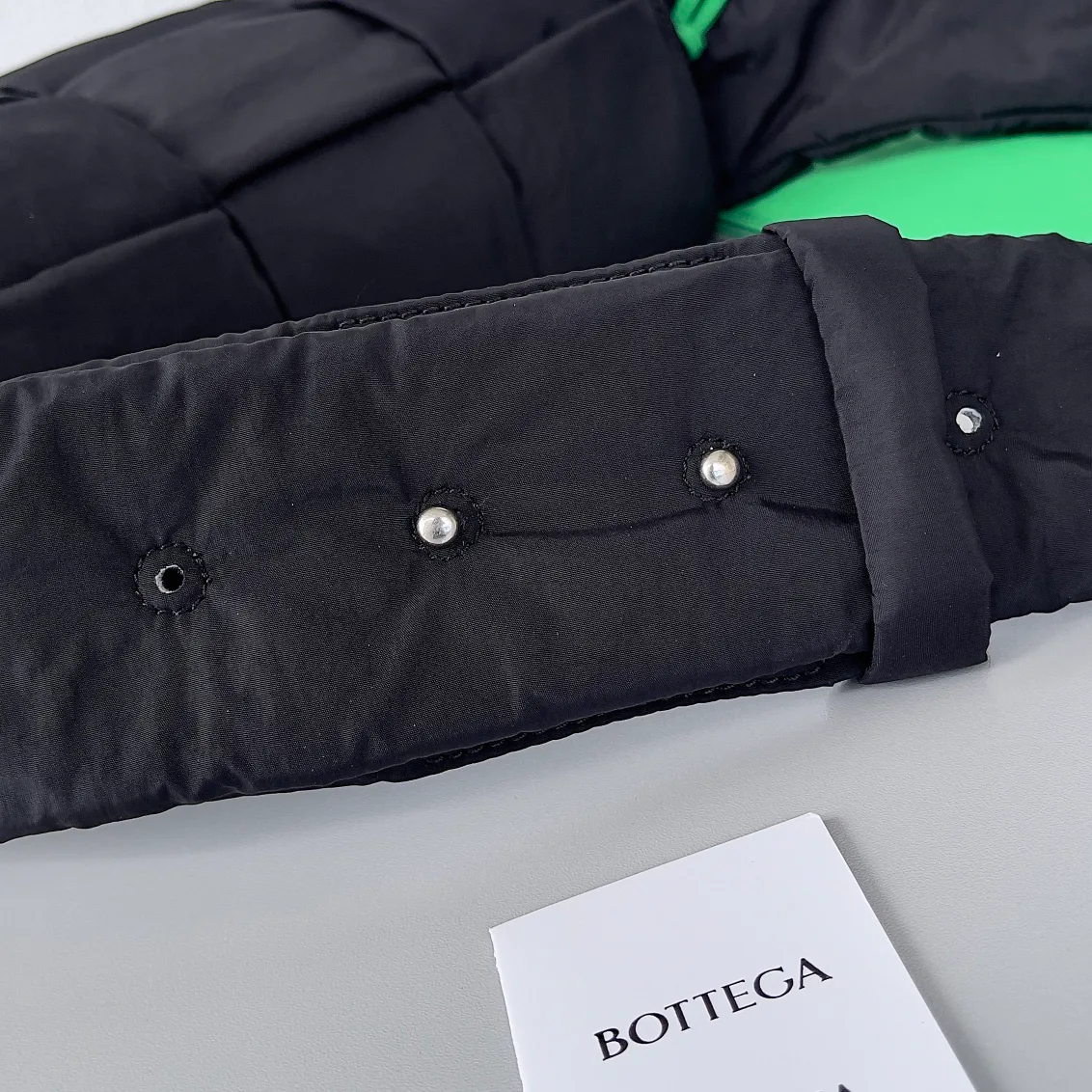 Сумки На Ремне Женские Bottega Veneta 4304739