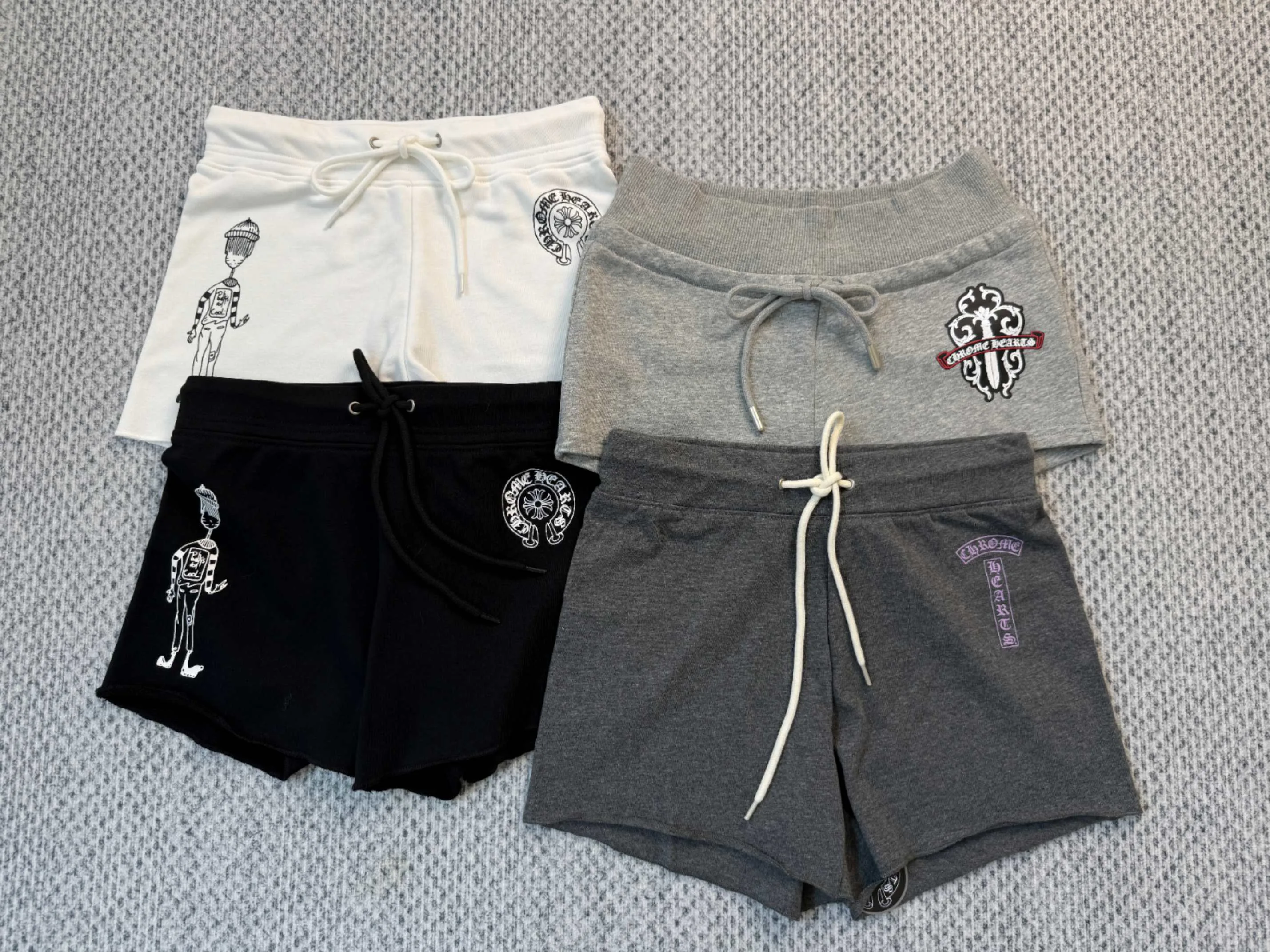 Шорты Женские Chrome Hearts 13425698
