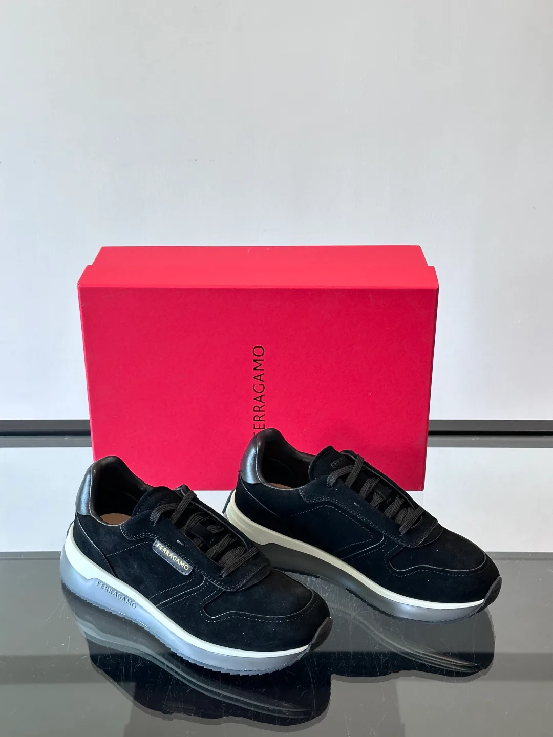 Кроссовки Мужские Salvatore Ferragamo 19623609