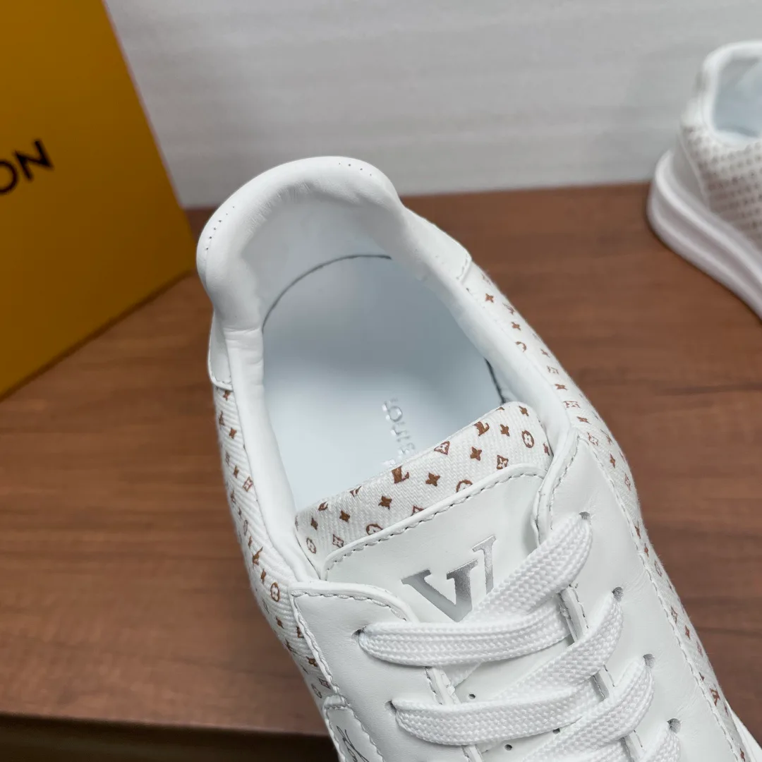 Кроссовки Мужские Louis Vuitton 18000612