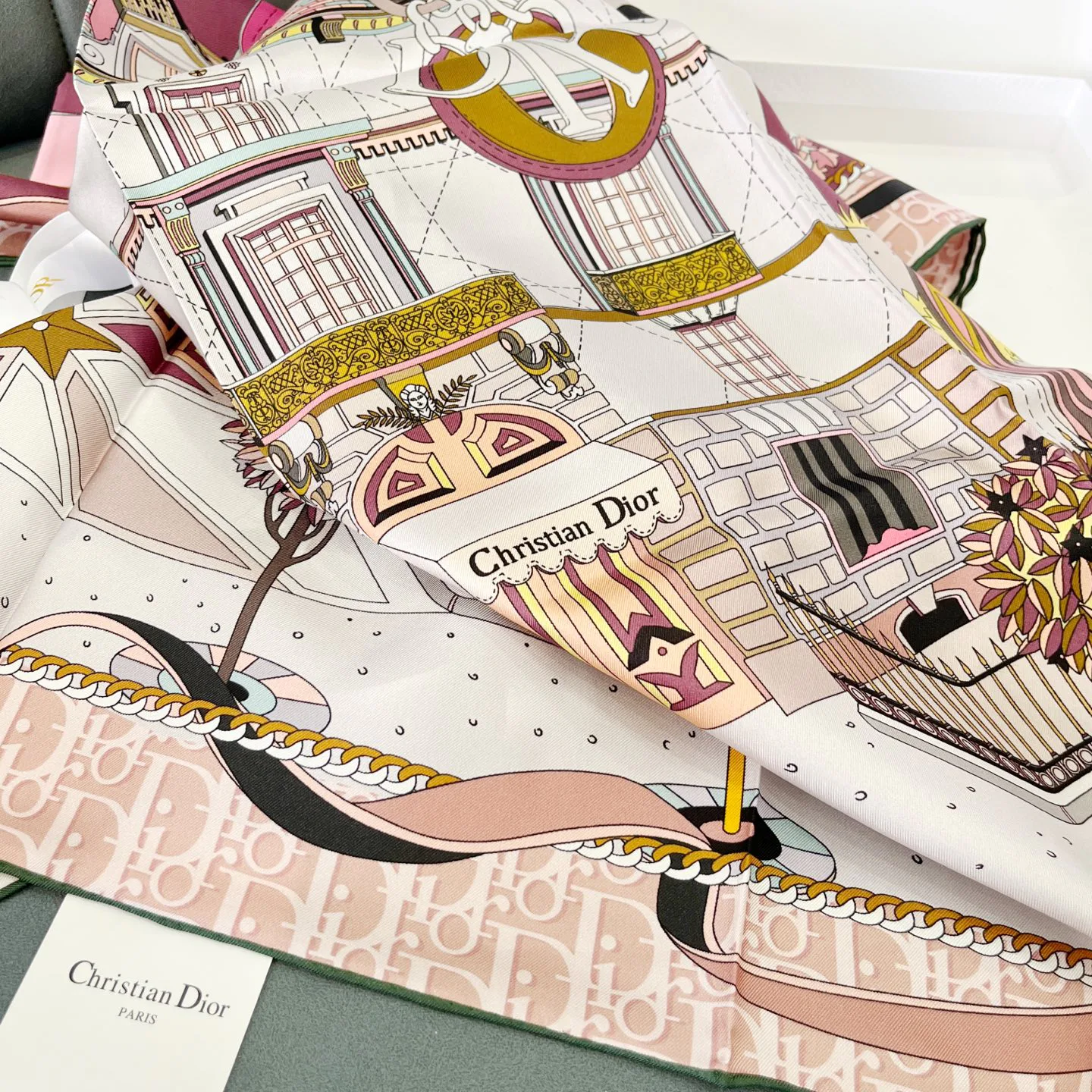 Платки Christian Dior 13560885