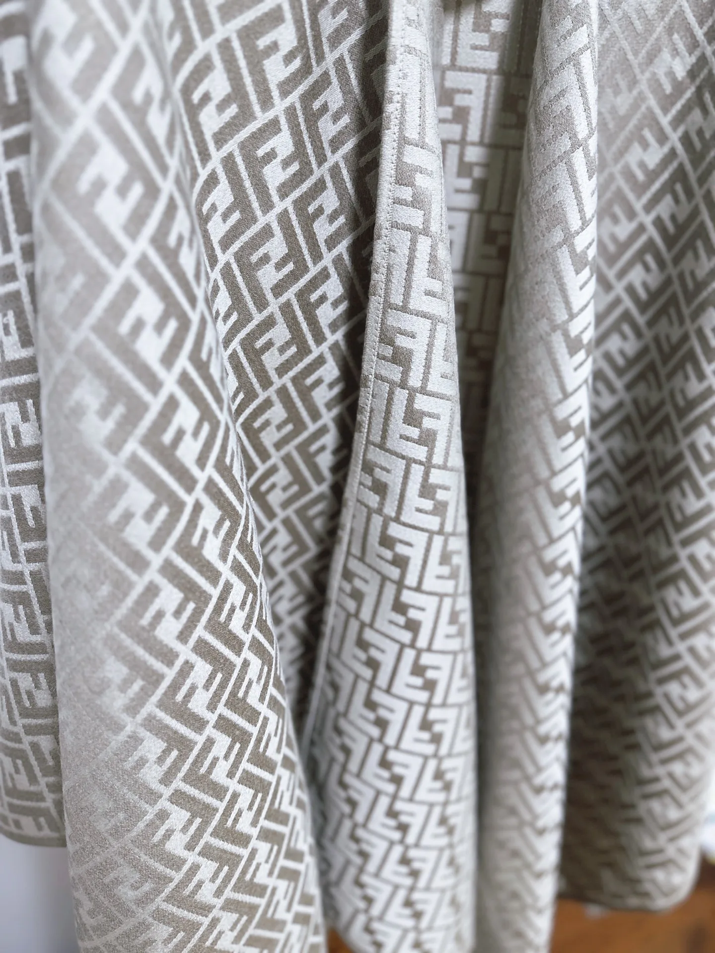 Шарфы Fendi 73005