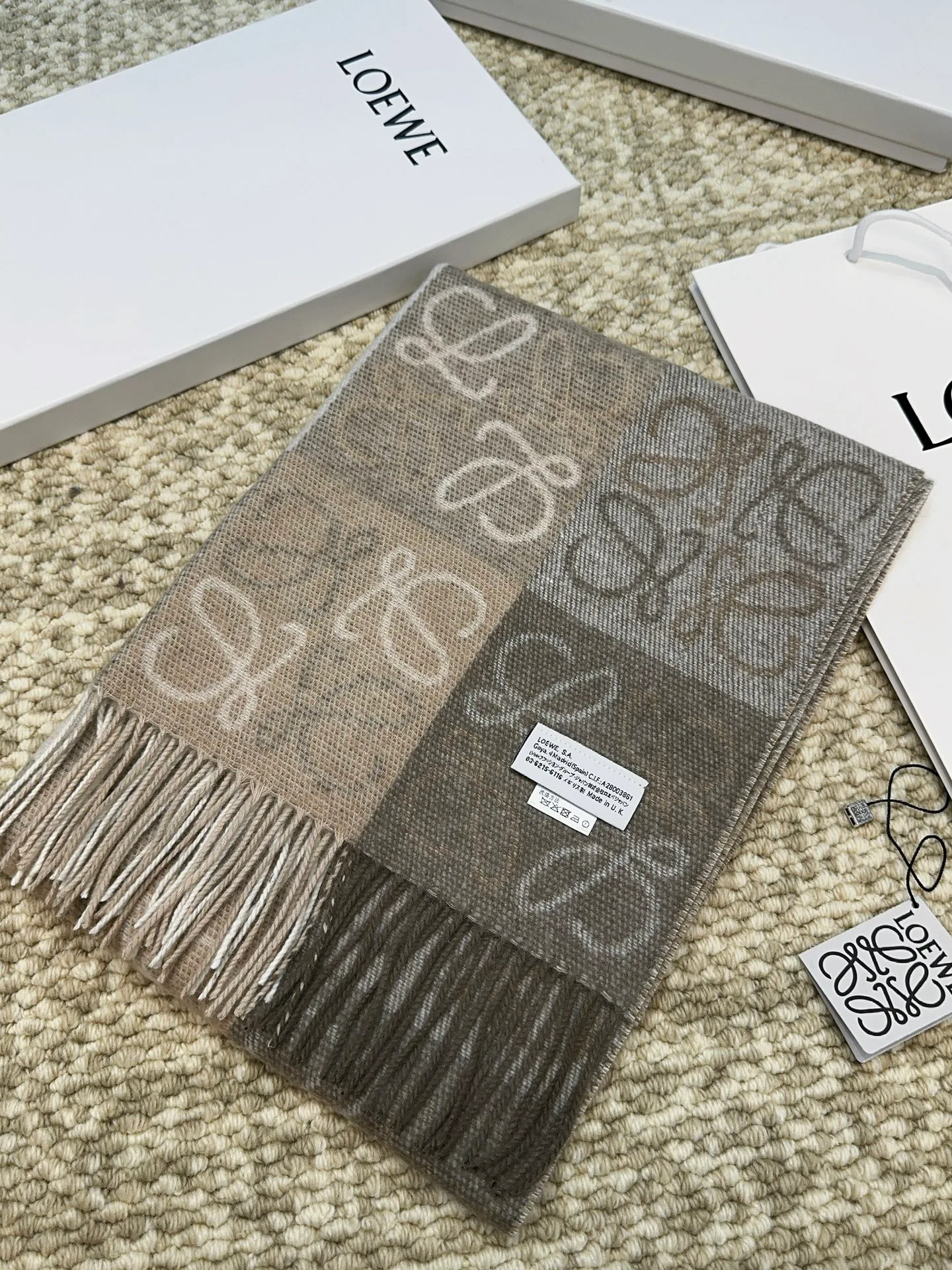 Шарфы Loewe 702871