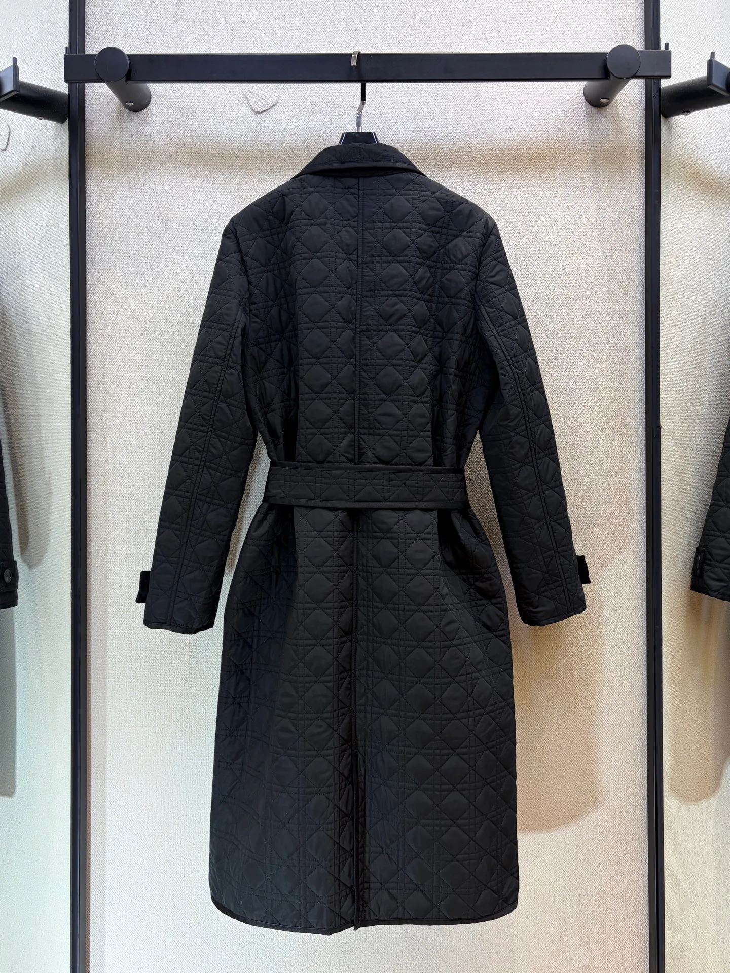 Куртки И Пуховики Женские Christian Dior 18184265